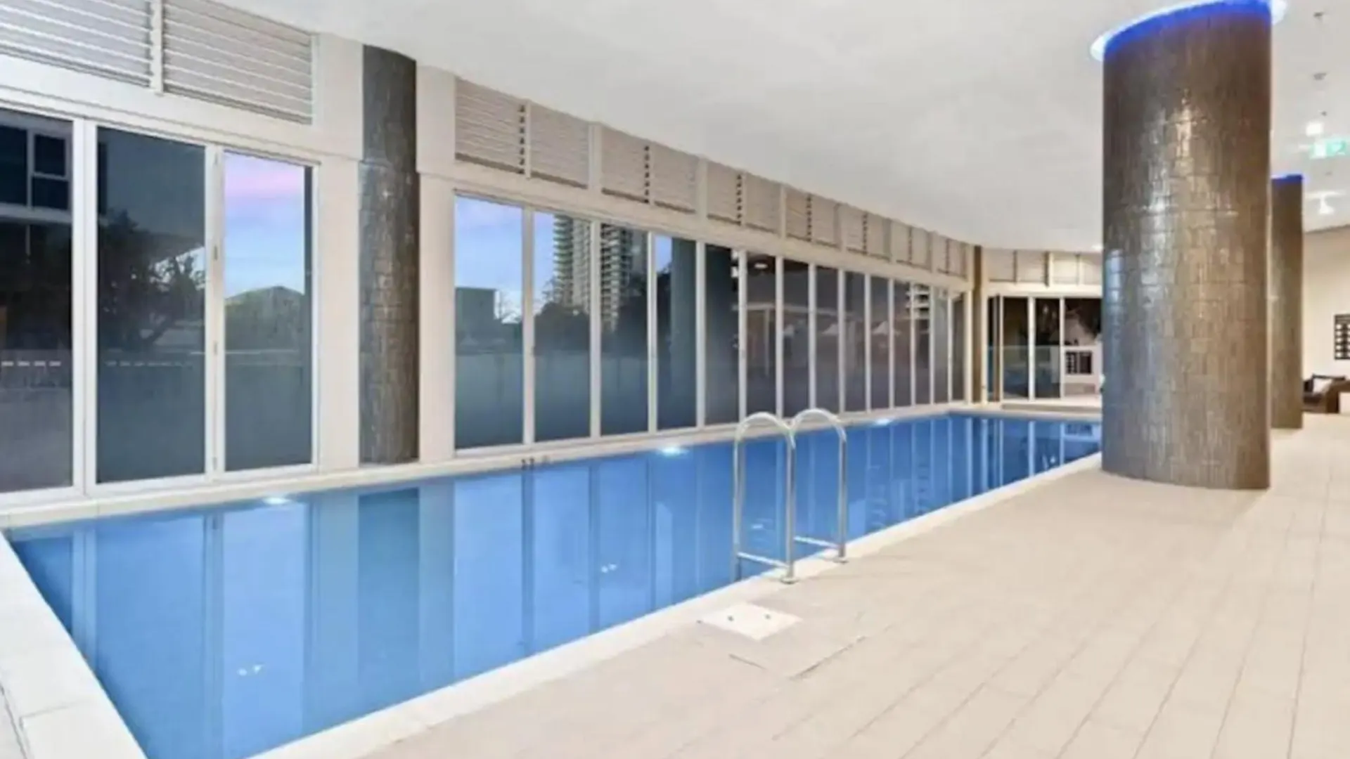 Mountain View Sleeps 6 Surfers Paradise 2 Bed 2 Bath Circle On Cav & Hilton Surfers * Gold Coast