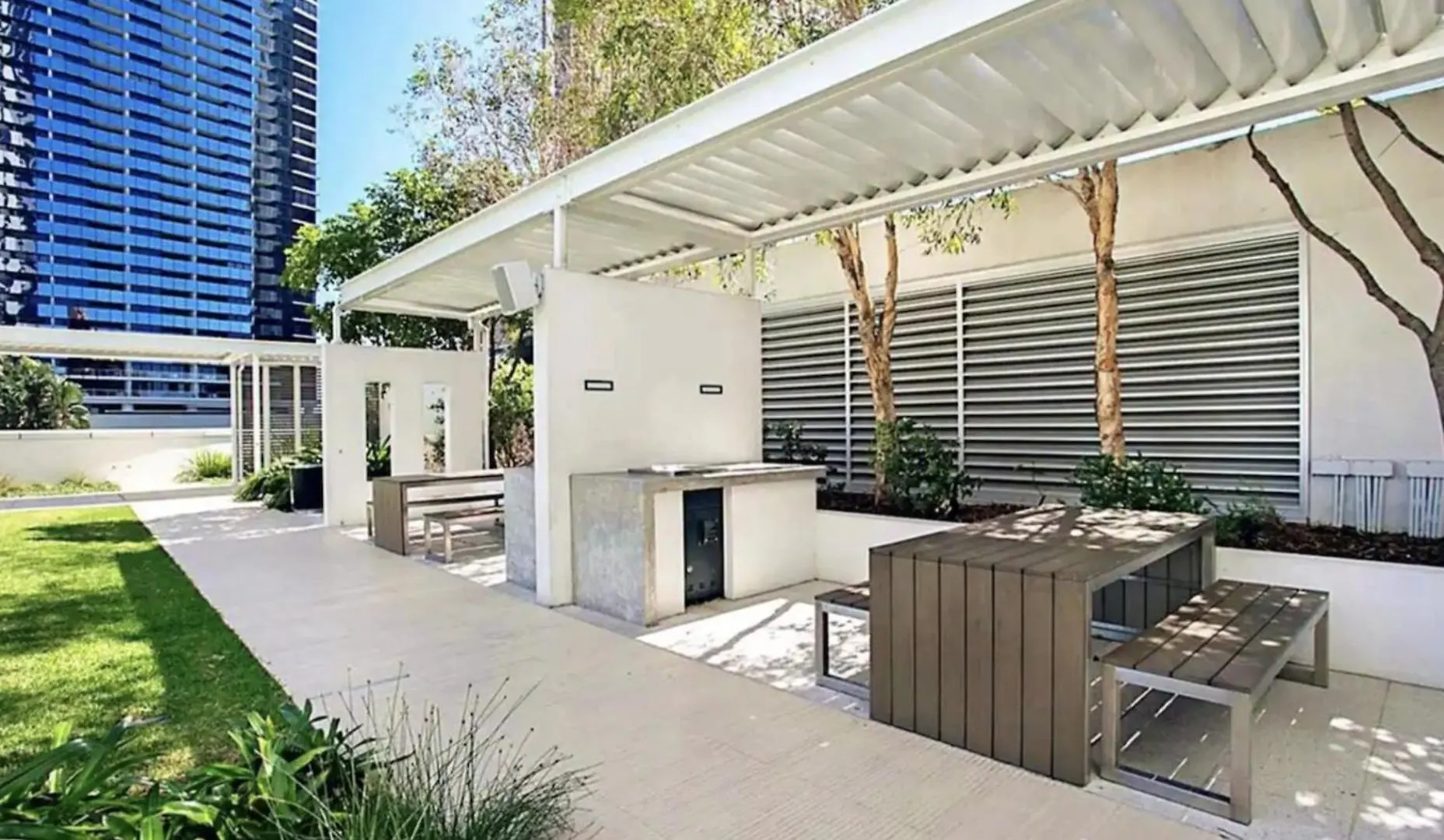 Apartment Mountain View Sleeps 6 Surfers Paradise 2 Bed 2 Bath Circle On Cav & Hilton Surfers