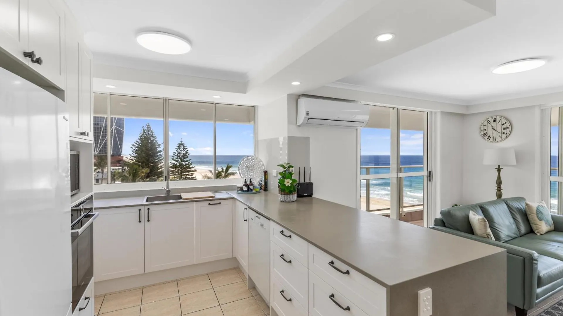 Viscount On The 4* Gold Coast