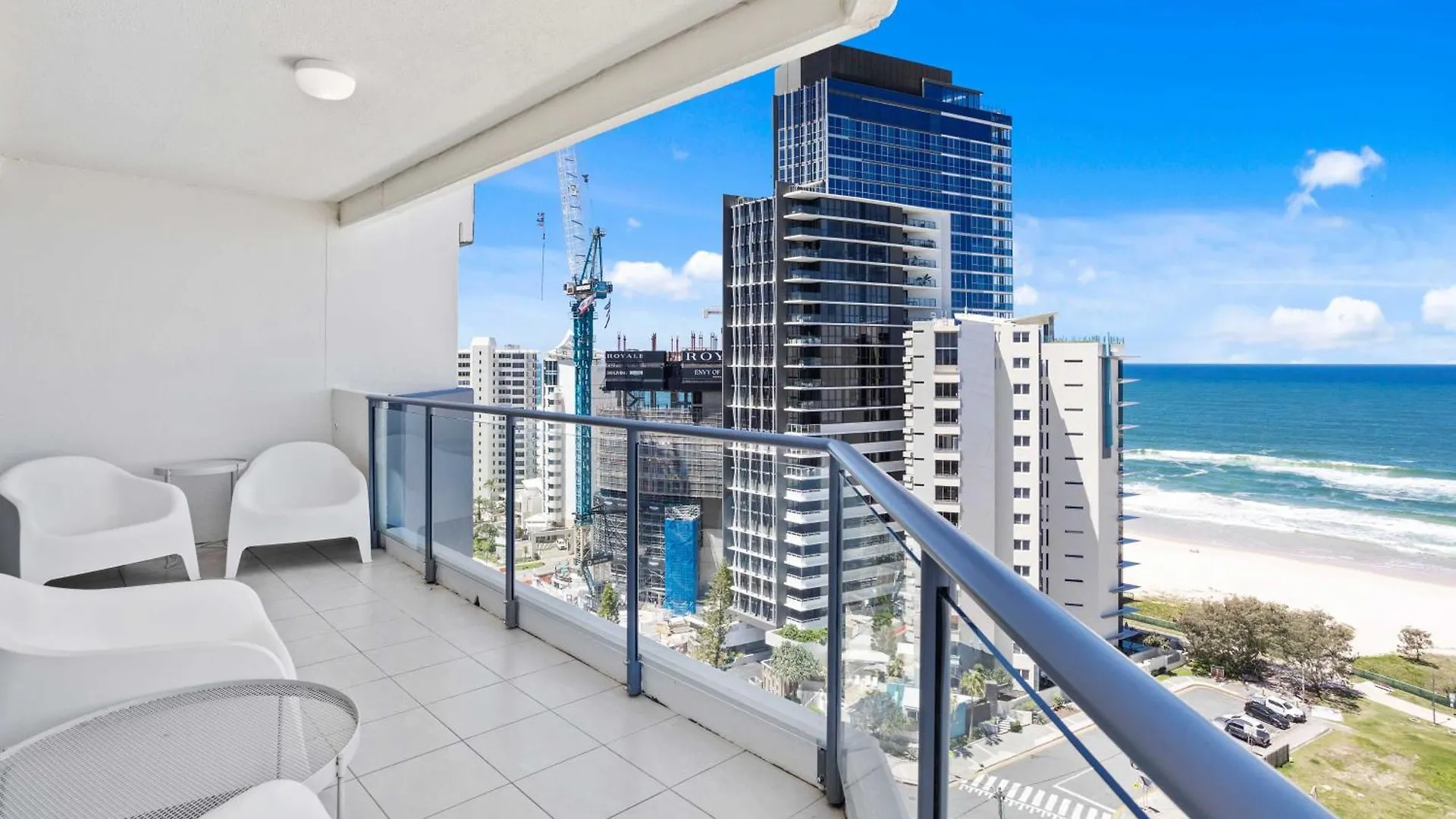 Baronnet Aparthotel Gold Coast