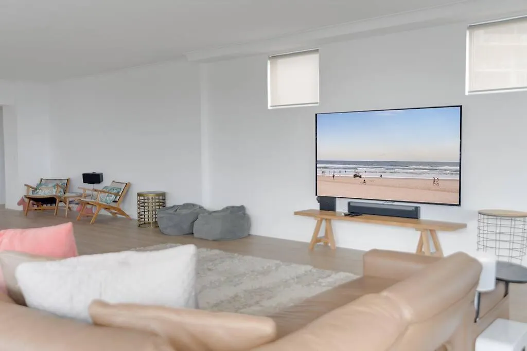 Appartamento Private Rooftop Beachside 3-bed With Pool