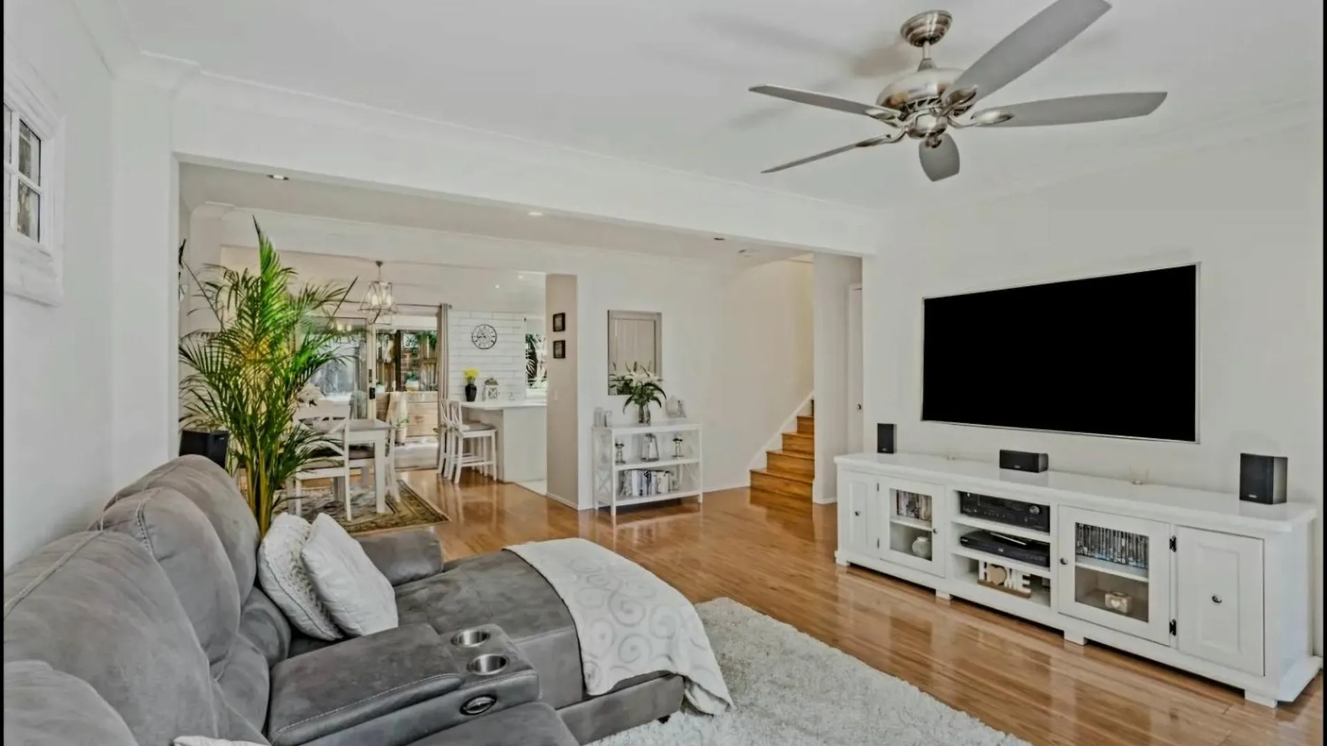 Unwind In This Gorgeous Retreat Homestay *