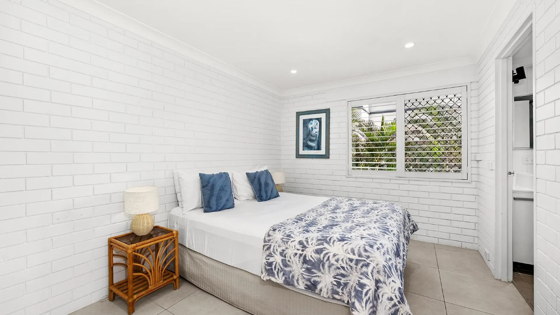 Surfers Paradise- Meters From The Beach! דירה *