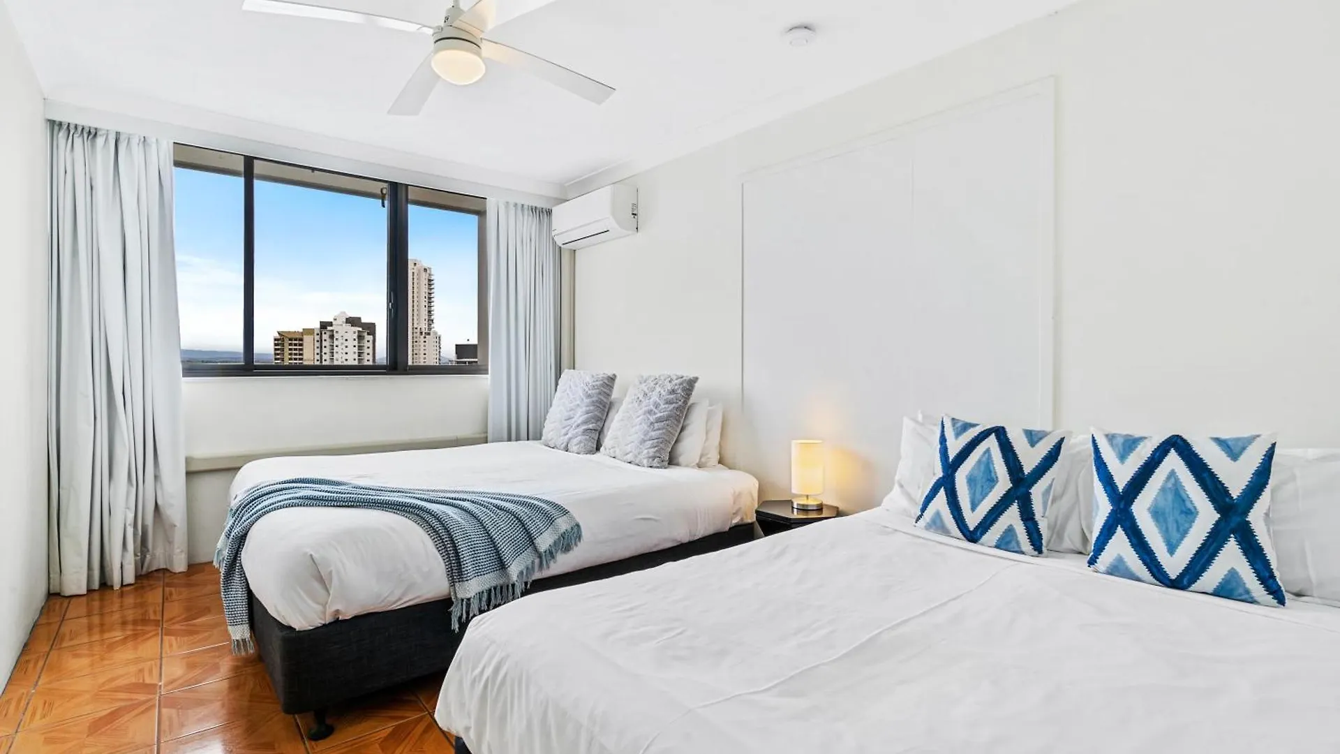 Beachfront Resort-style In Surfers Paradise 公寓 黄金海岸
