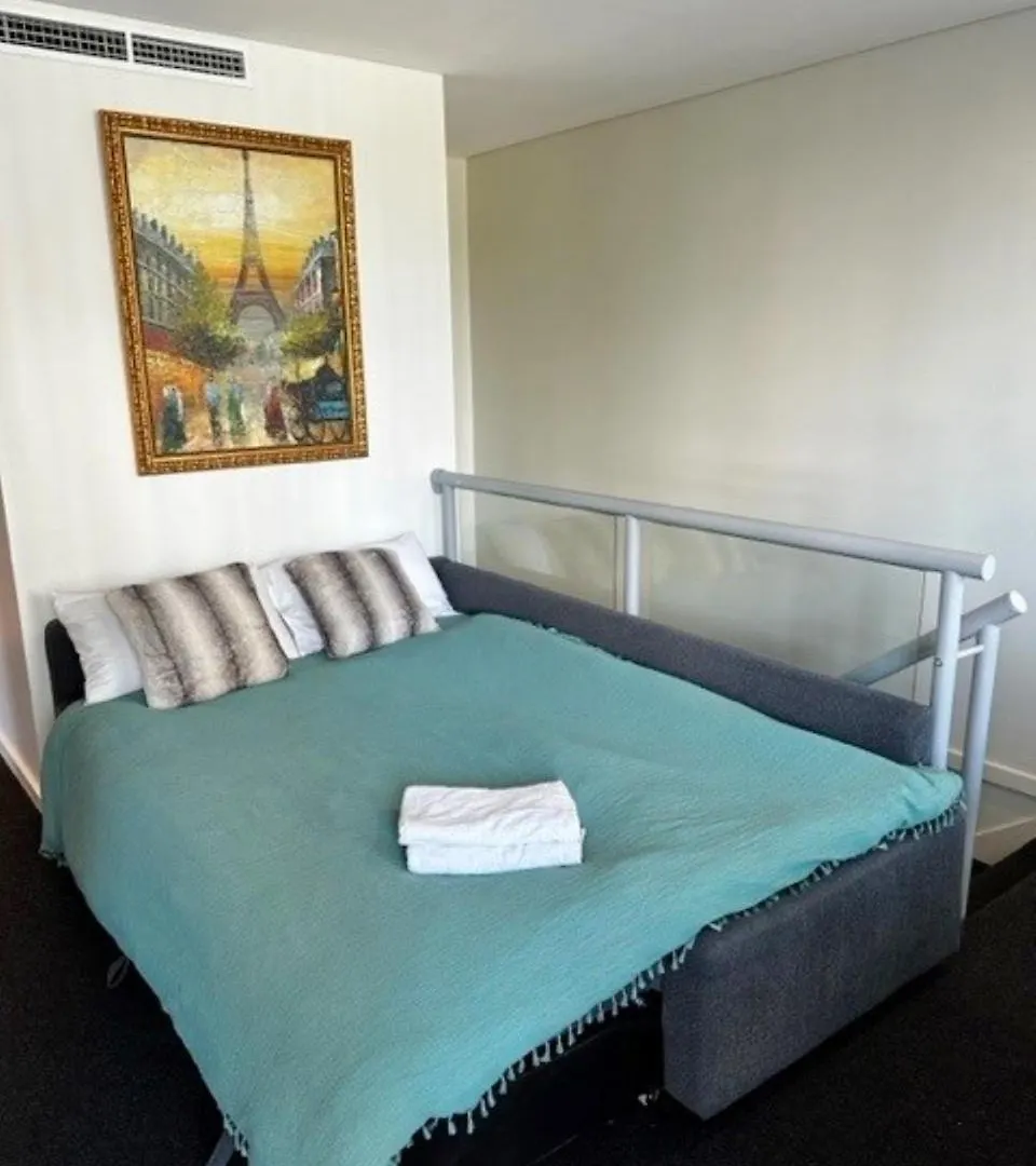 Apartment Elegant Splendor 3 Bedroom With Tram Access