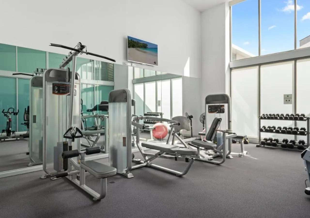 Elegant Splendor 3 Bedroom With Tram Access