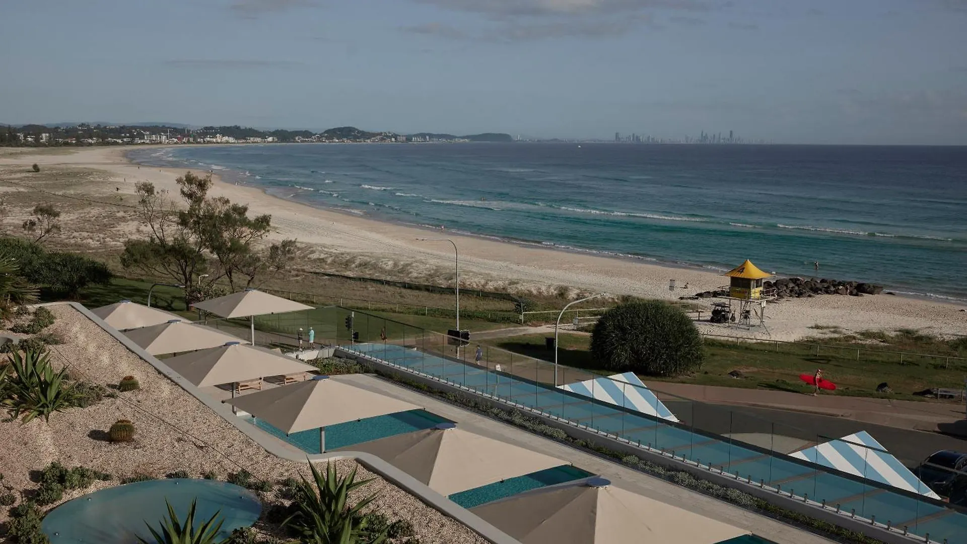 Kirra Point Apart-hotel *