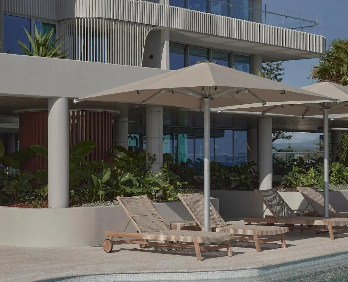 Kirra Point Apart-hotel *