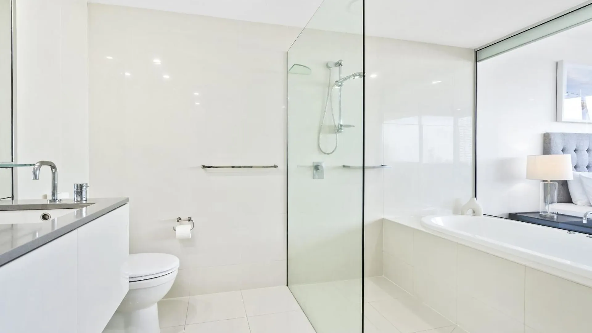 Kids Free In Ocean View 1 Bedroom Spa At Circle On Cavill - Q דירה
