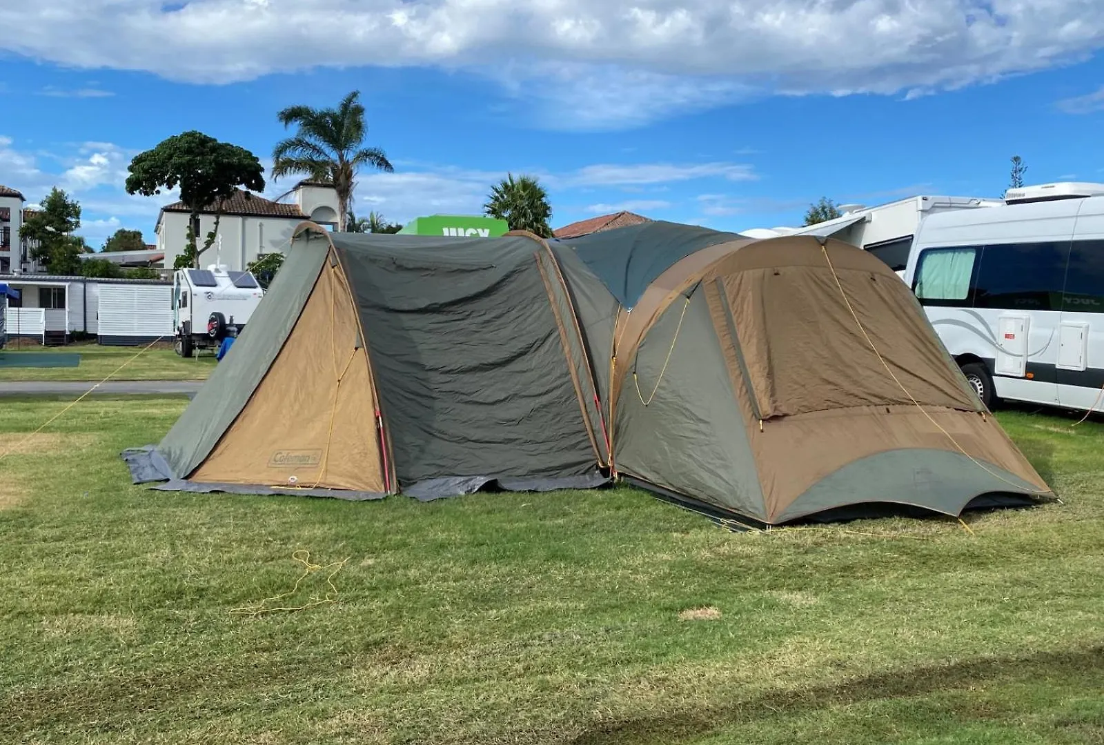 Nobby Village 4* Gold Coast