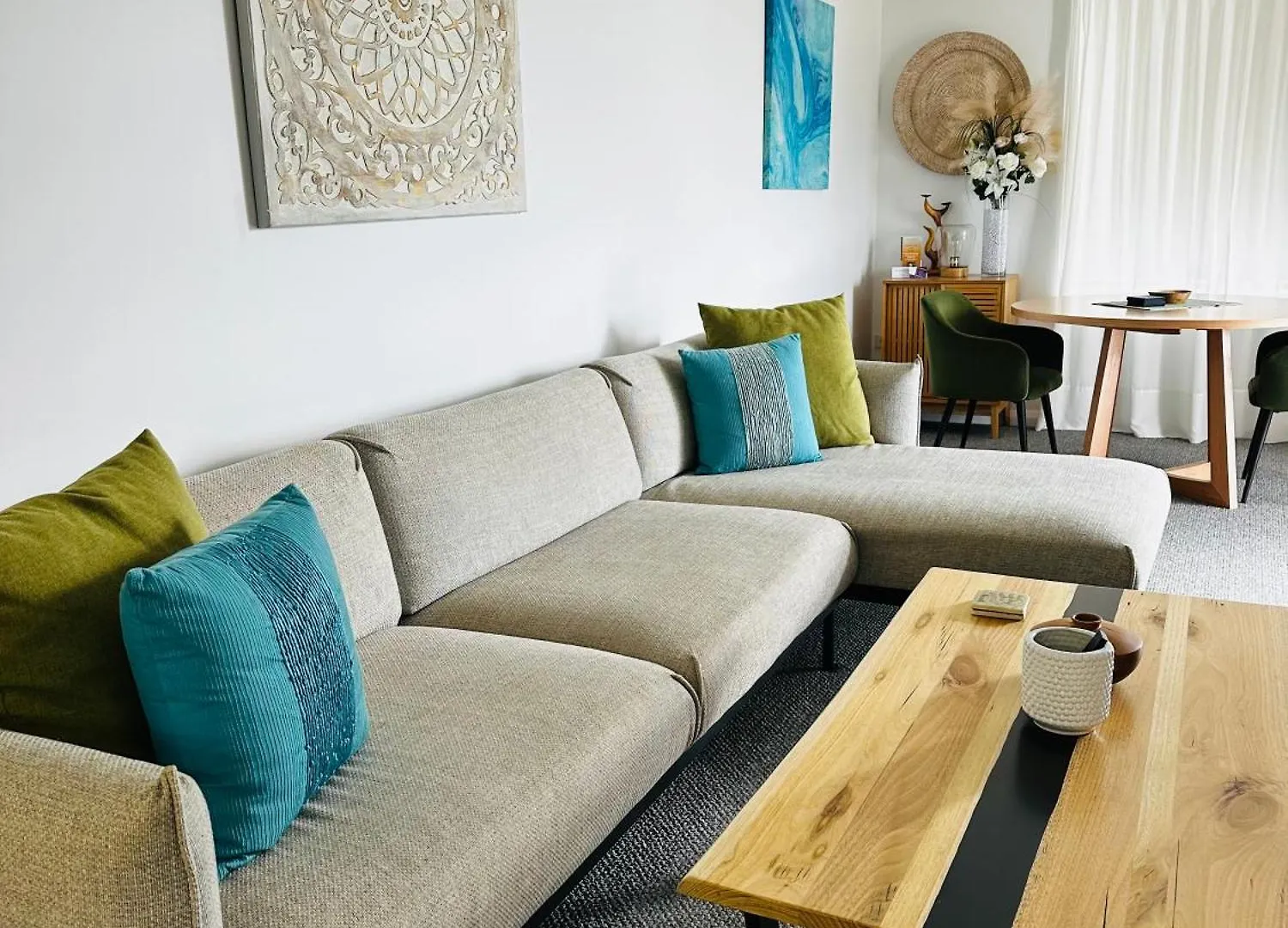 Broadwater Parklands Paradise-one & Two Bedroom *