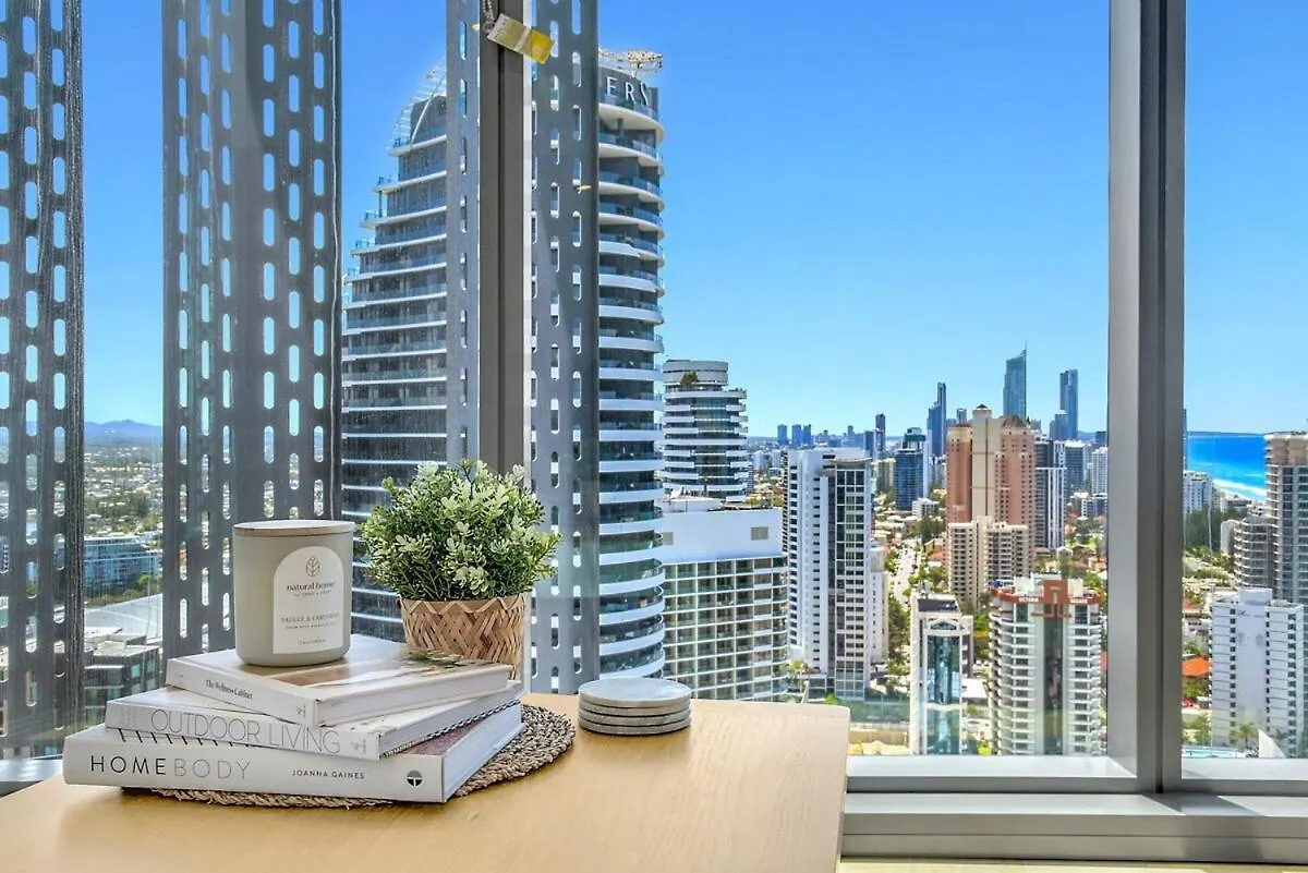 Signature L30 Ocean View Gold Coast