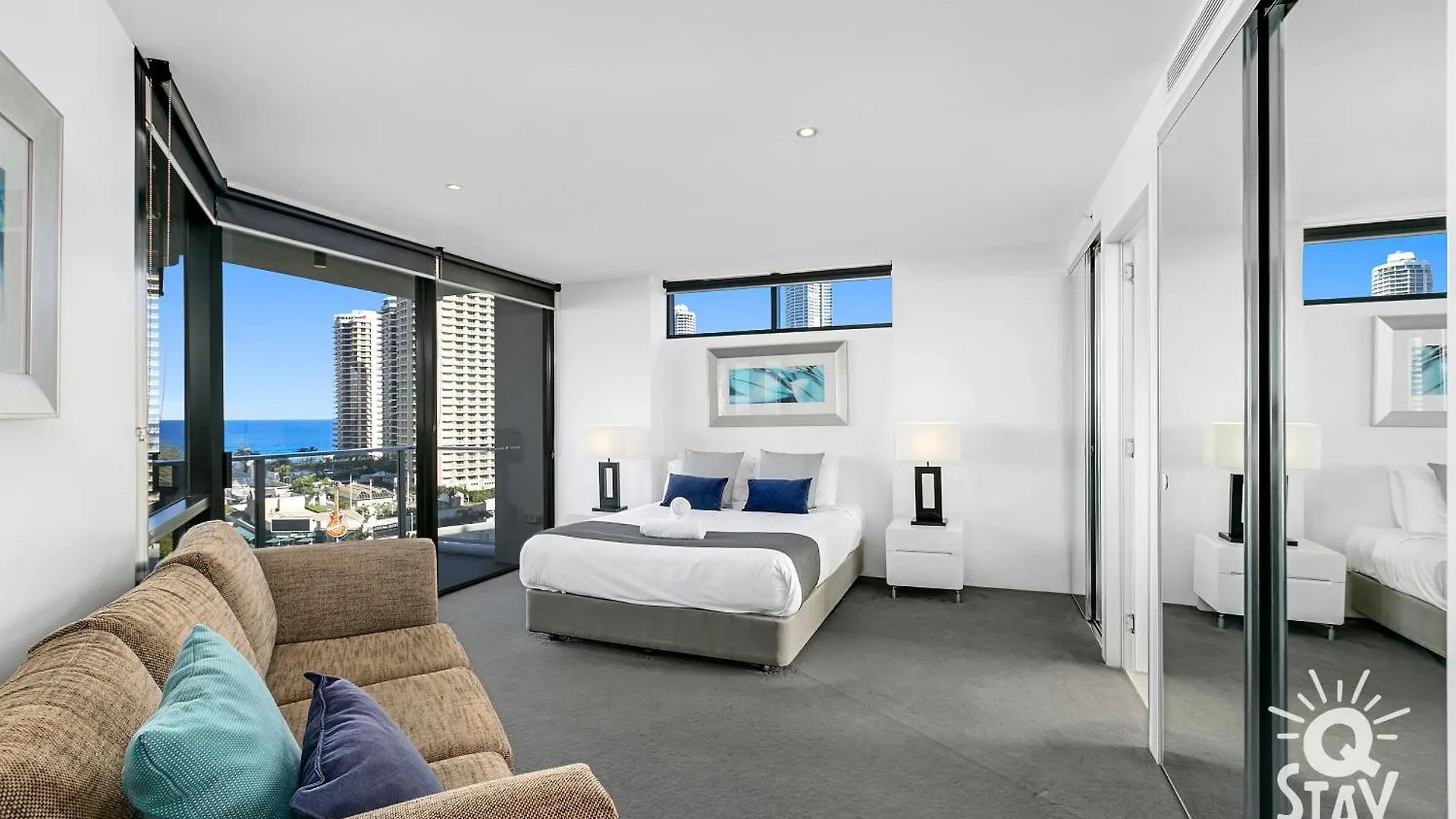 Circle On Cavill - Qstay * Gold Coast