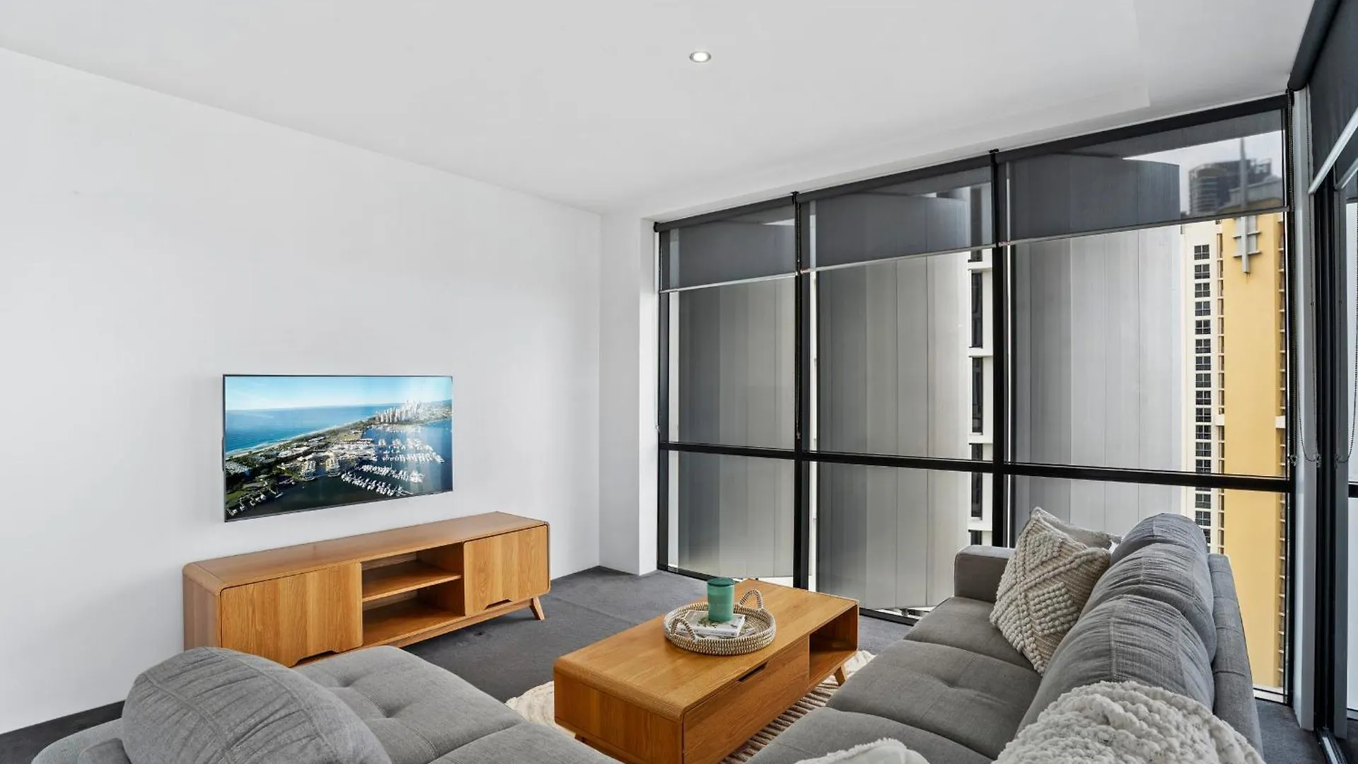 Appartement Circle On Cavill - Qstay *