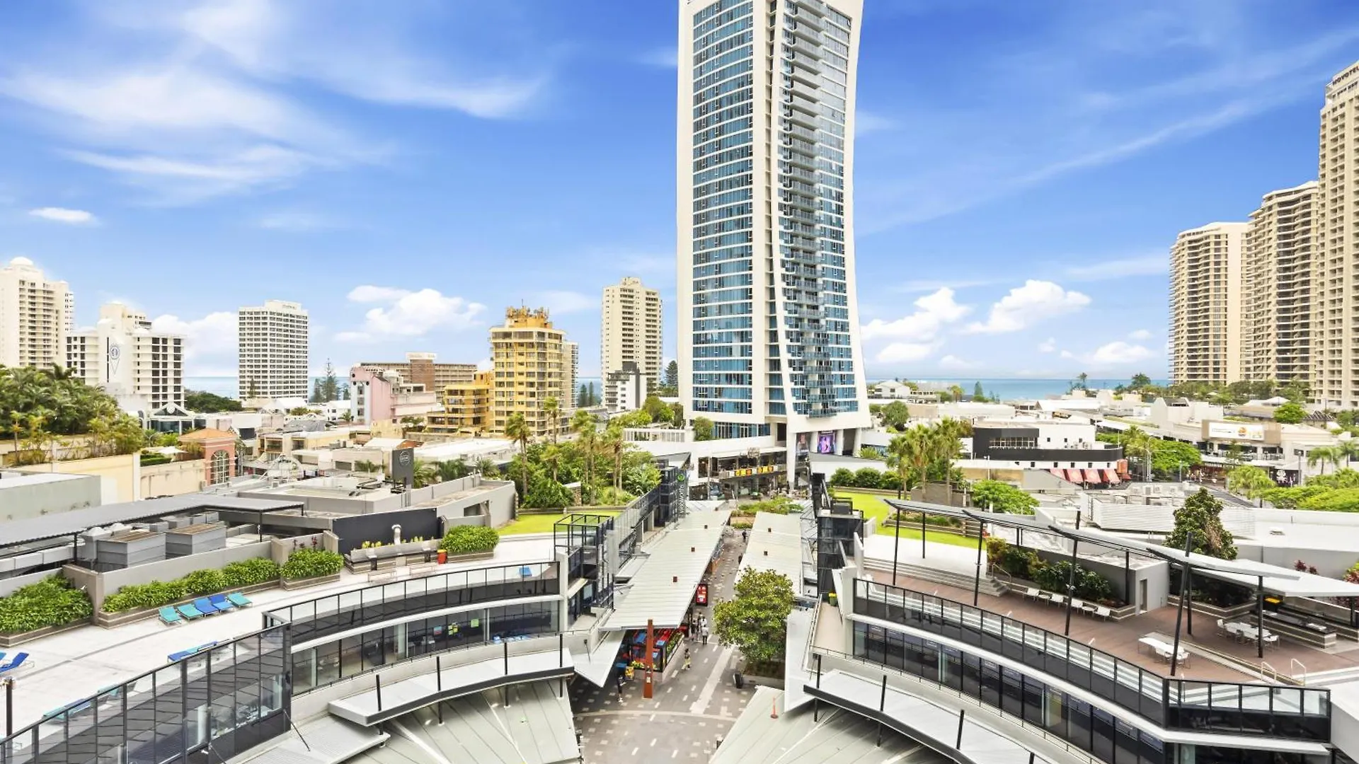 Circle On Cavill - Qstay Appartement