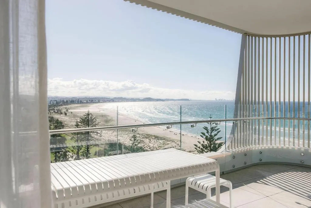Kirra Point Apart-hotel *