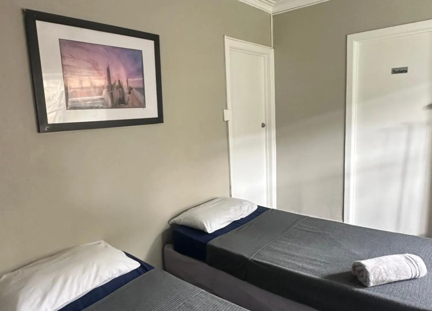 Hostel Backpackers In Paradise 18-35