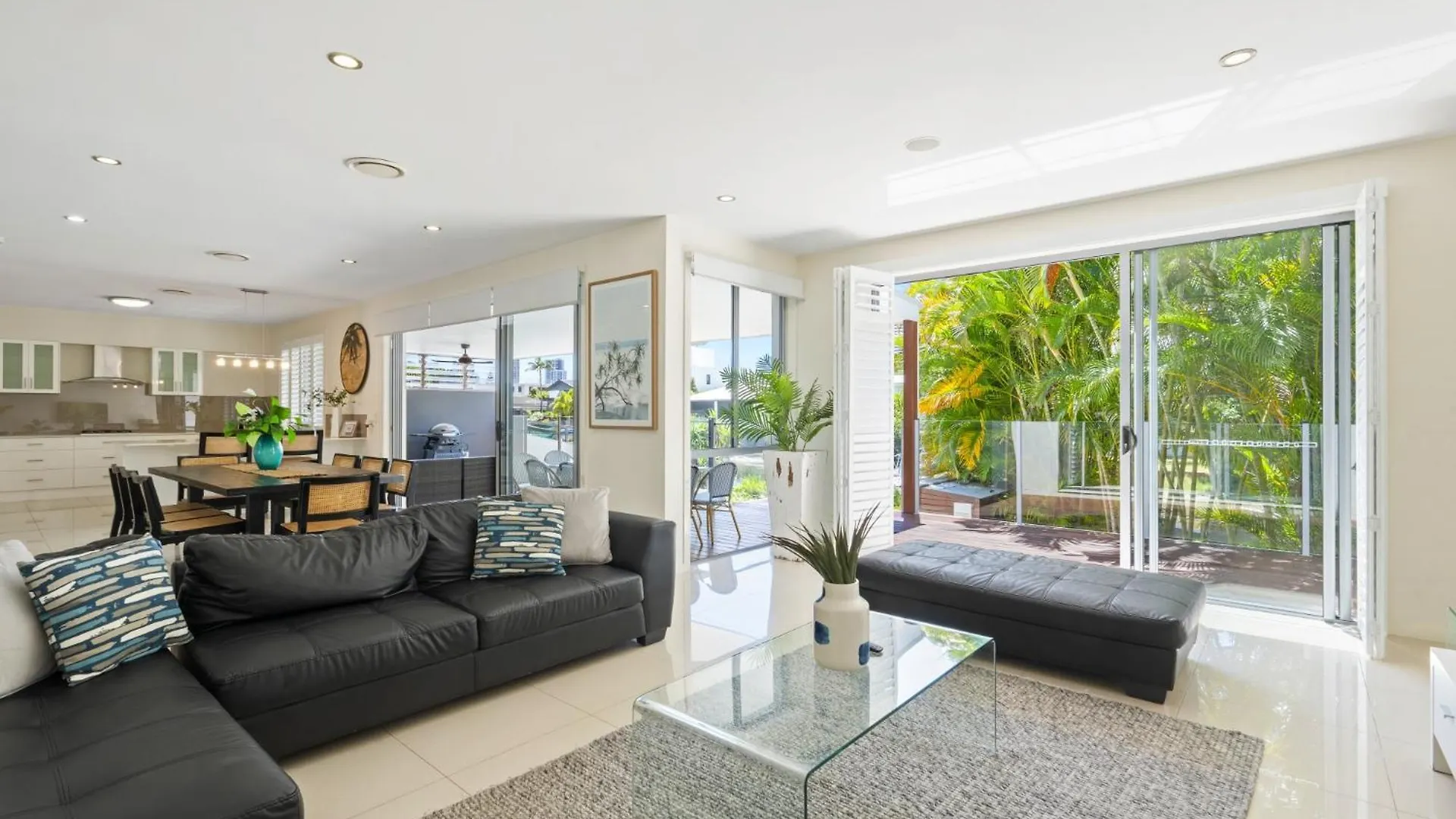 Deluxe On Water Holiday home Gold Coast