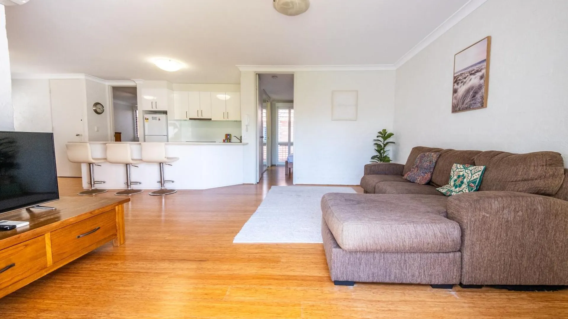 Apartment Sunbury Broadbeach *