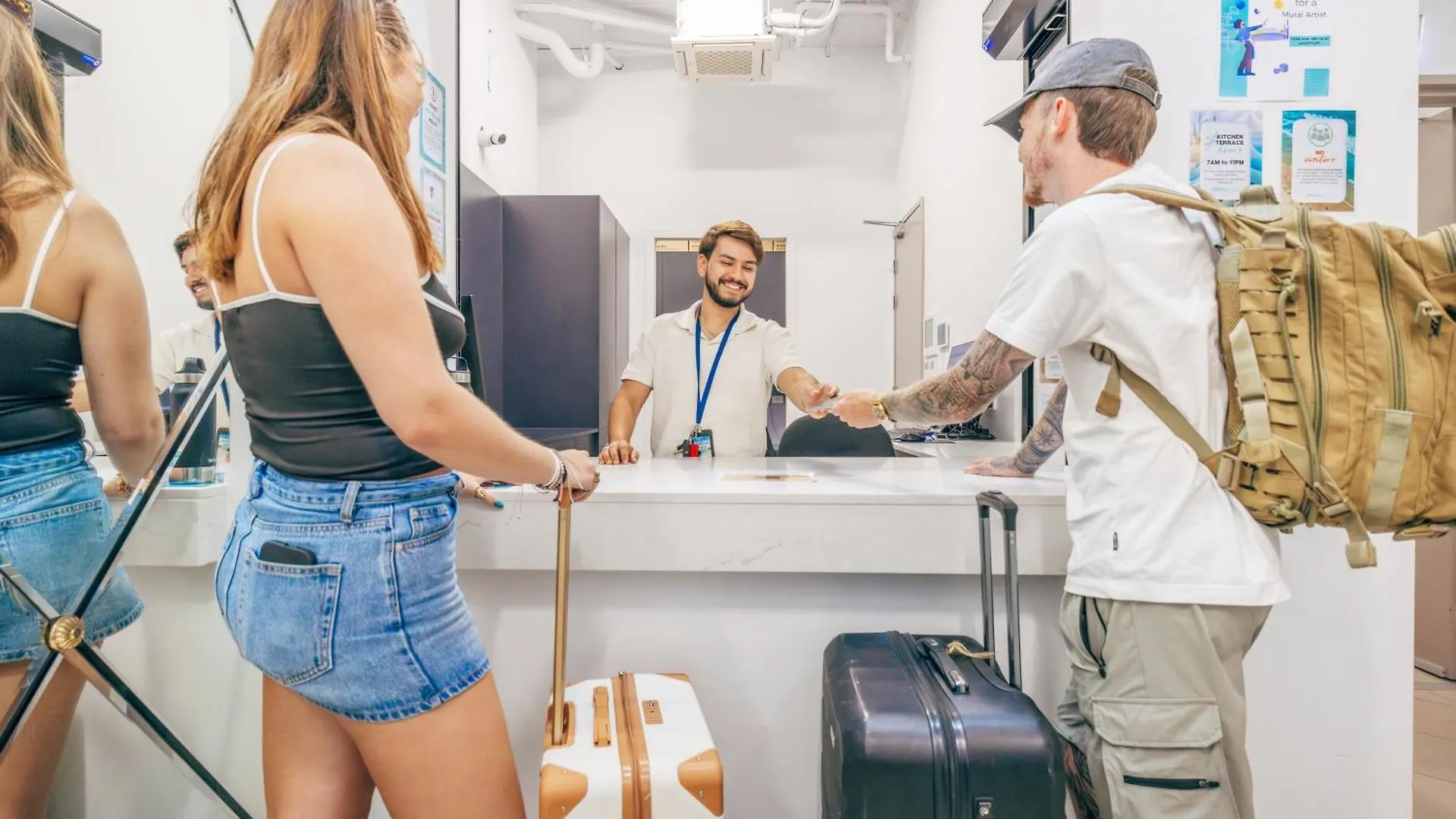 Maze Backpackers - Hostel *