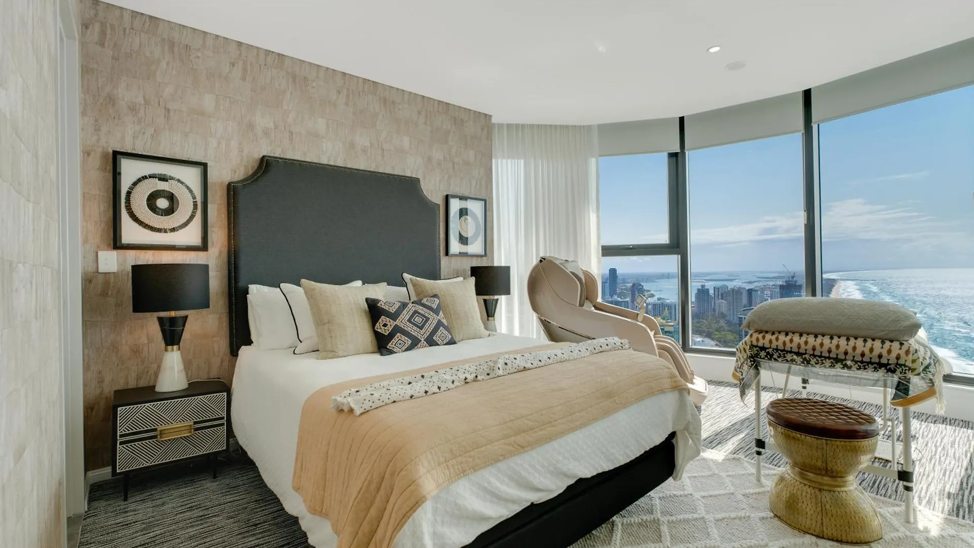 D-ocean Retreat Modern 3-bedroom Gold Coast