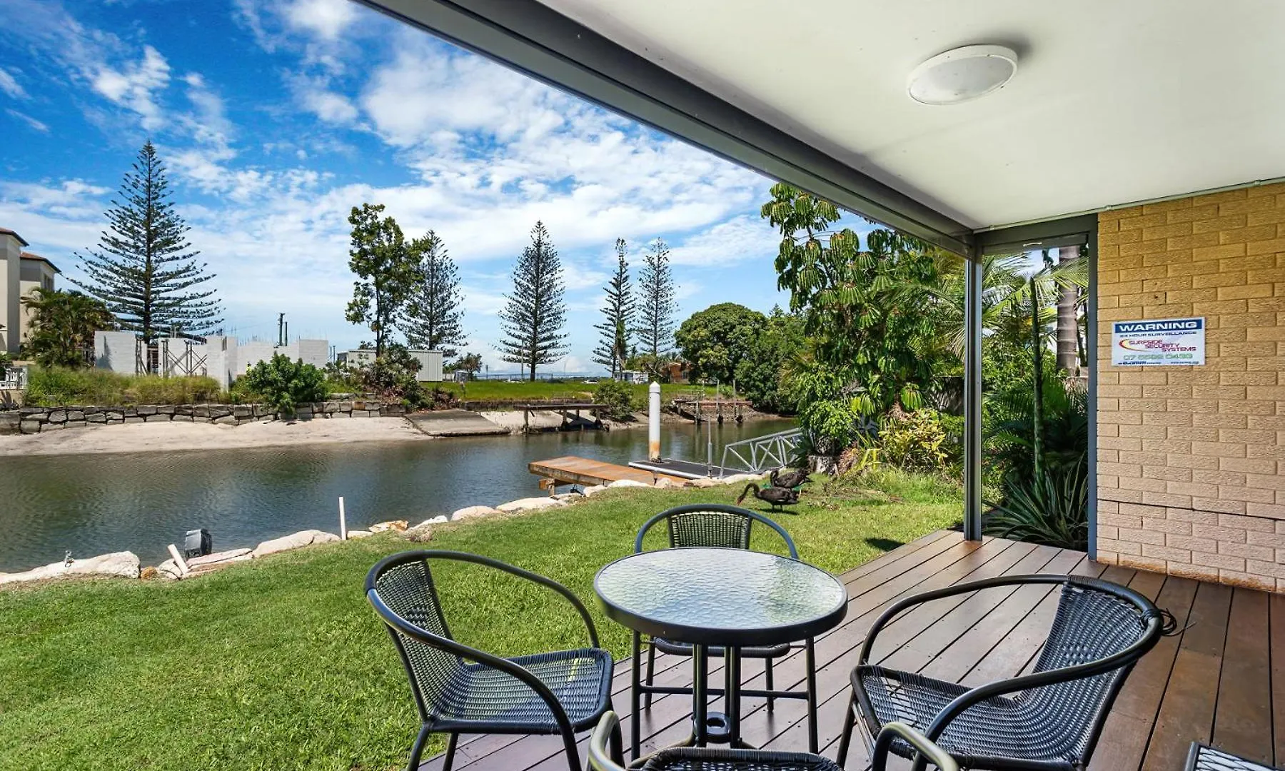 Canal Luxury Living & Boat Ramp Gold Coast