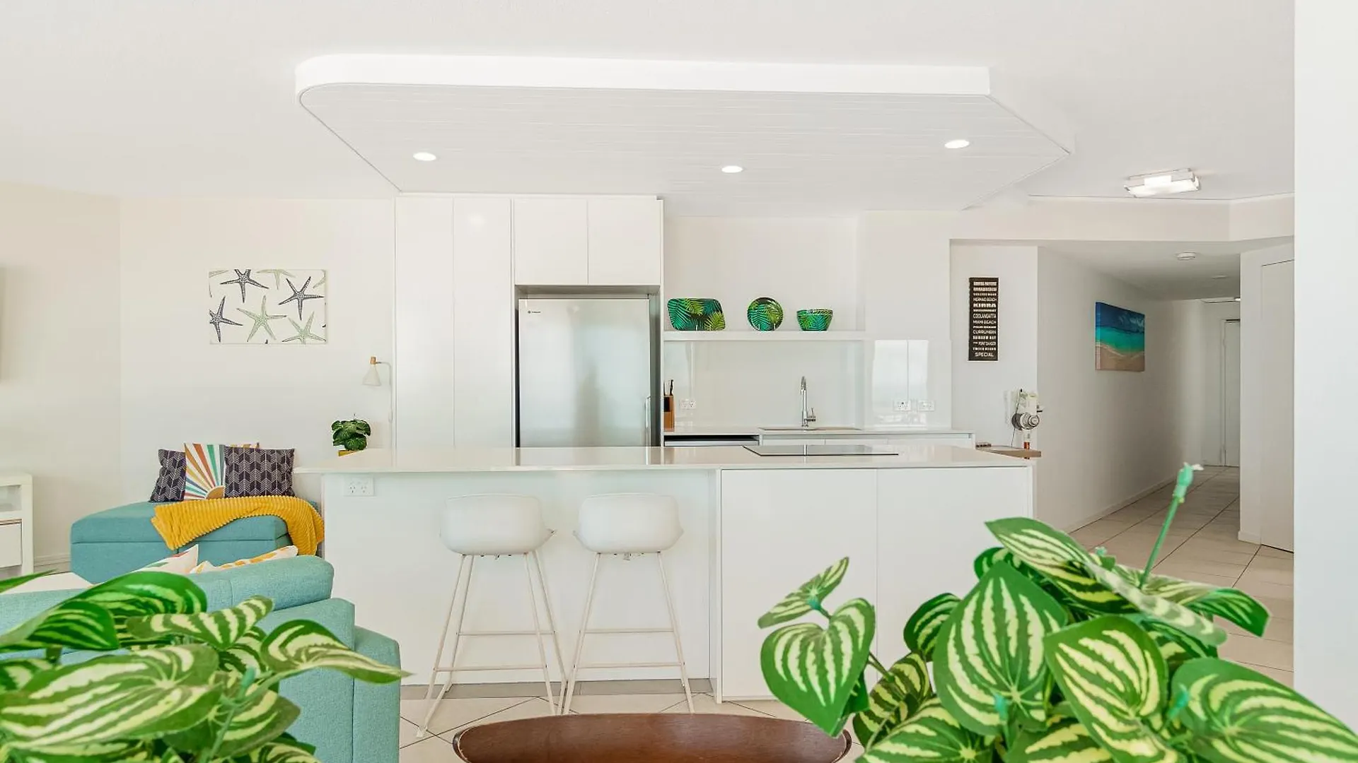 Aparthotel Oceanside - Absolute Beachfront