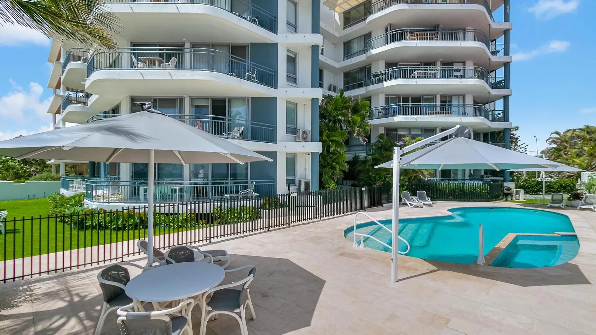 Oceanside - Absolute Beachfront