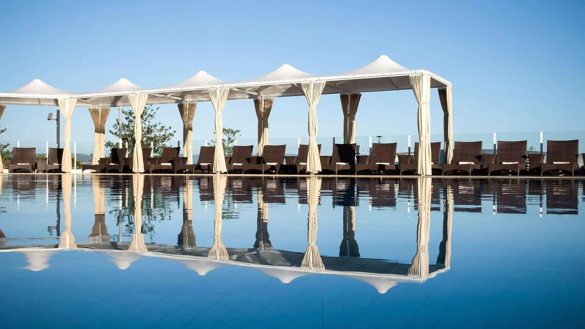 Sofitel Broadbeach 5*