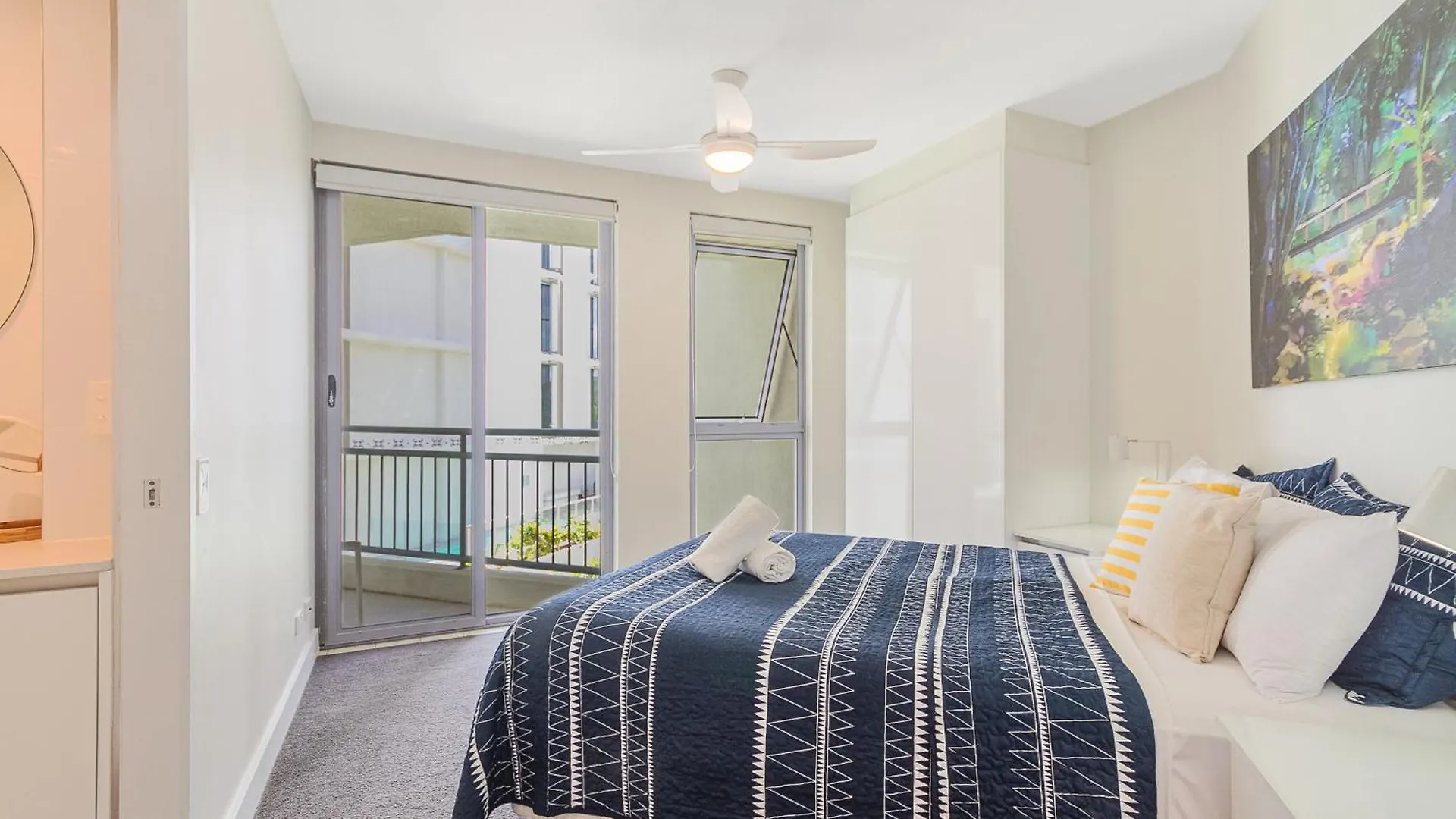 Oceanside - Absolute Beachfront Gold Coast