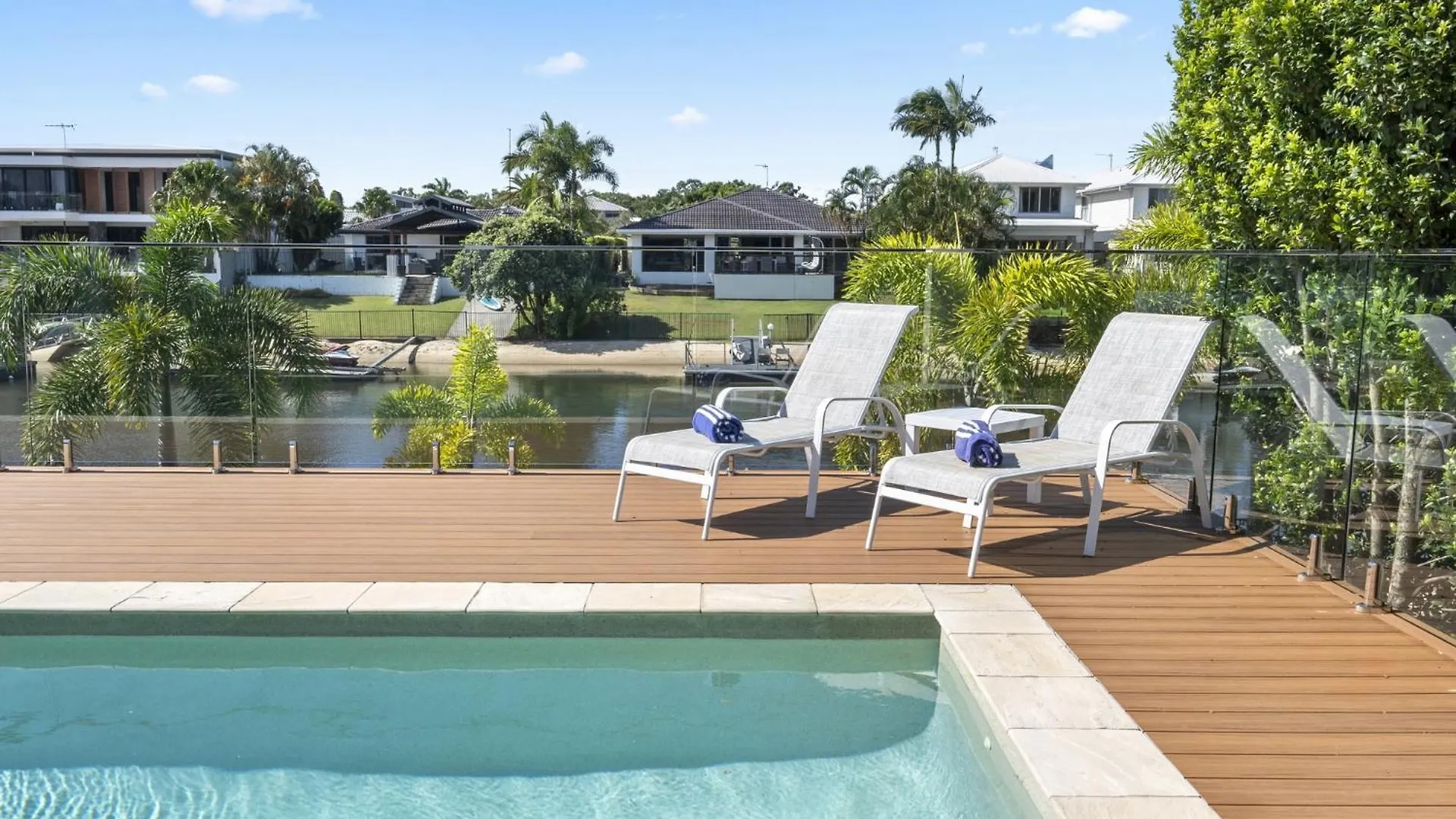 Seaclusion Broadbeach Holiday home Gold Coast