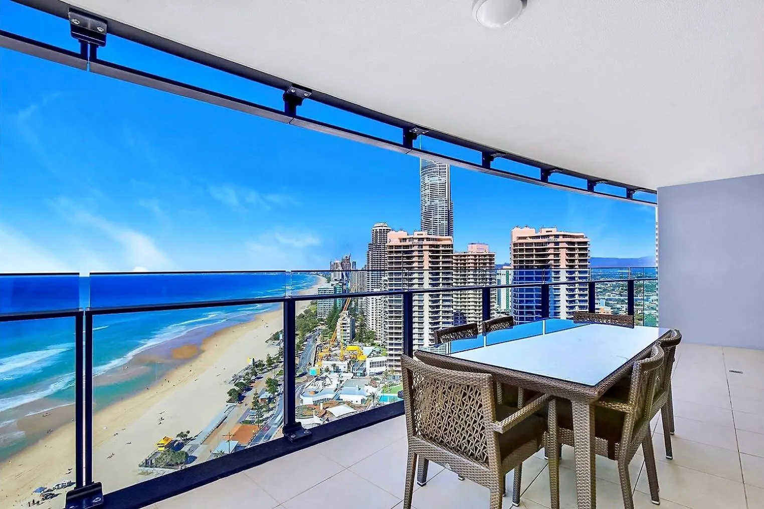 H Luxury - Paradise Guldkusten