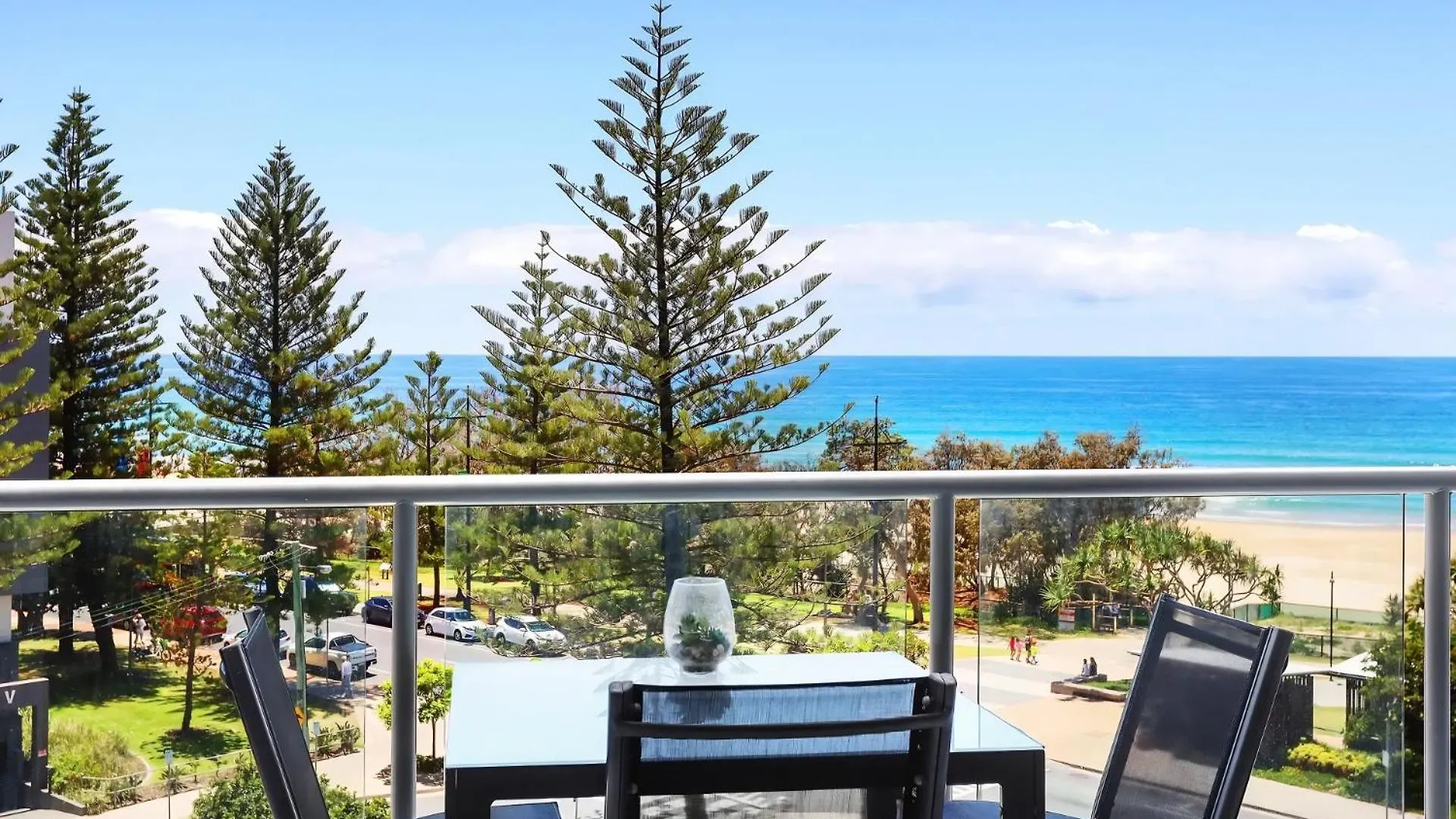 Paradise Beachfront Escape 黄金海岸
