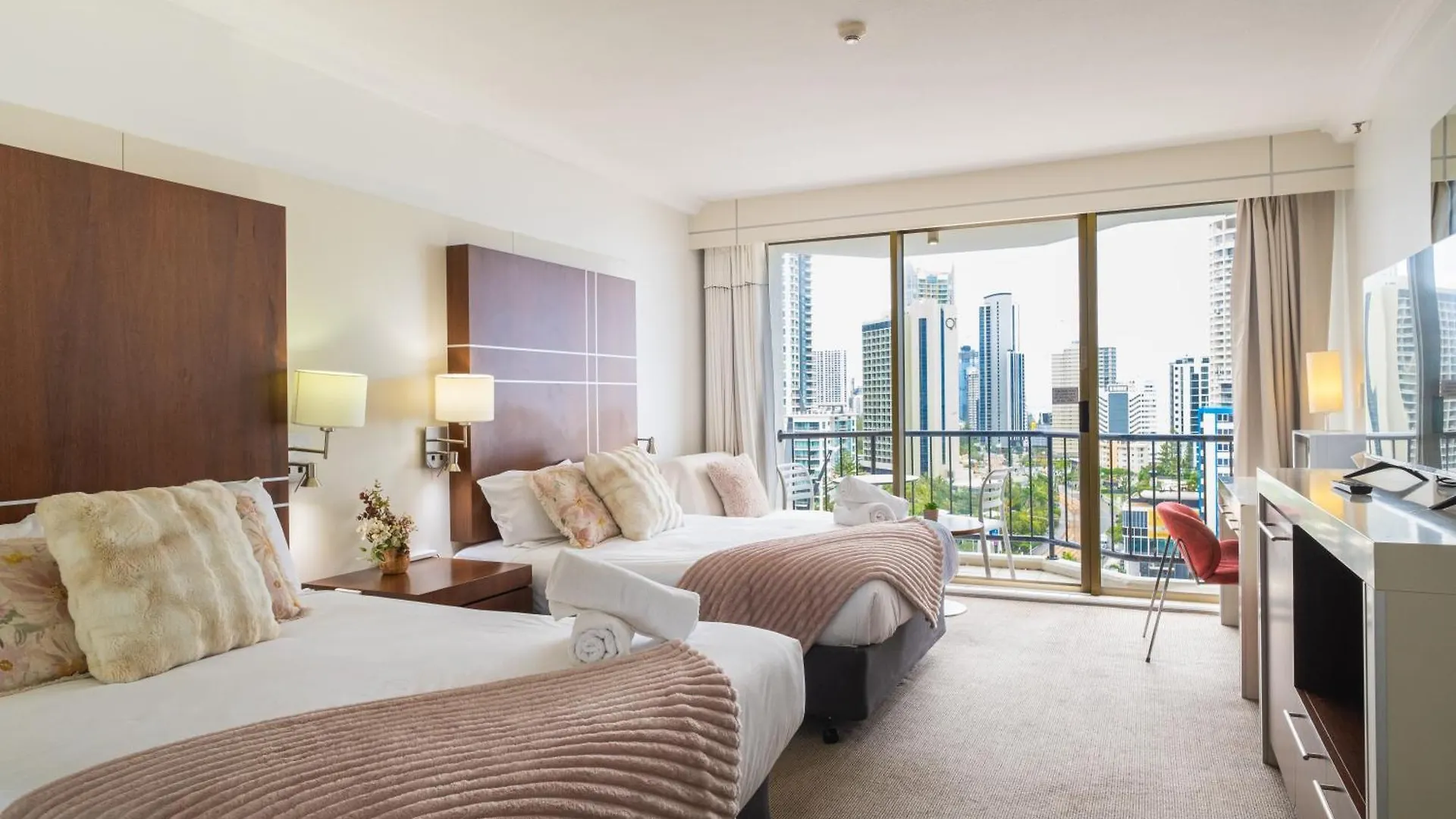 Ocean Front Studio, 2beds, Free Wi-fi *