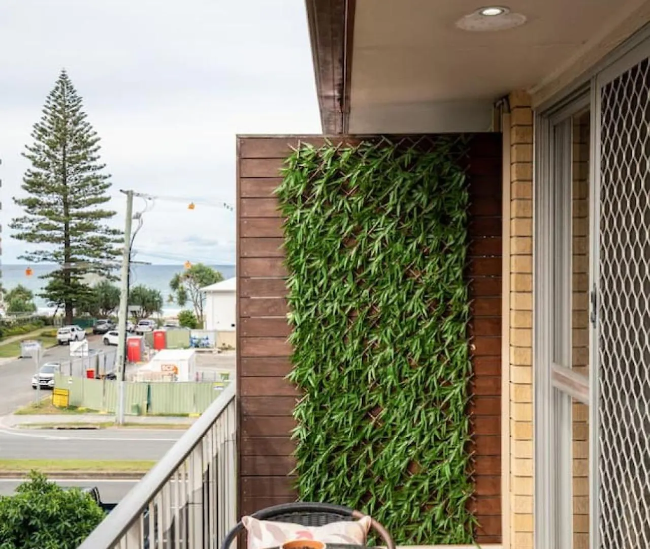2867hps The Marine In Palm 2b Apartment Gold Coast
