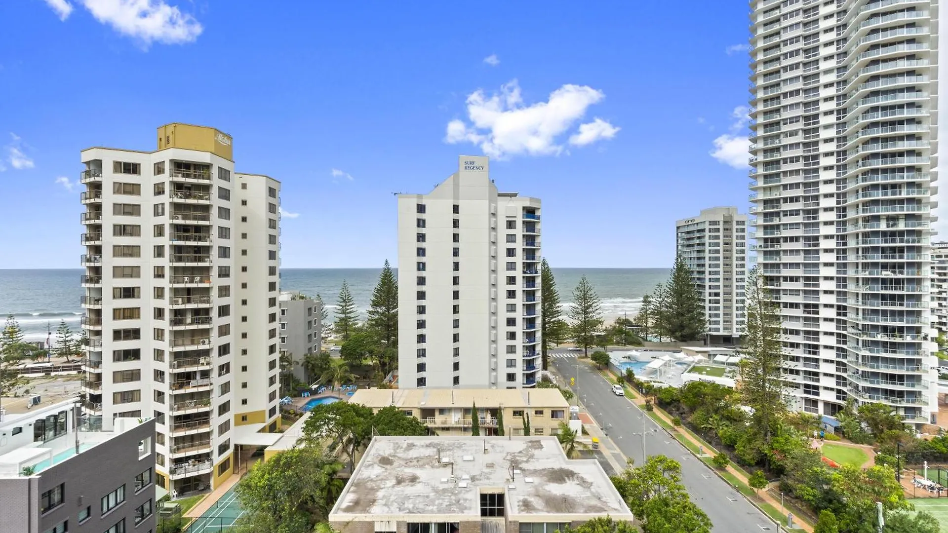 Interconnecting 2 Bedroom Unit At Legends — Q Apartament *