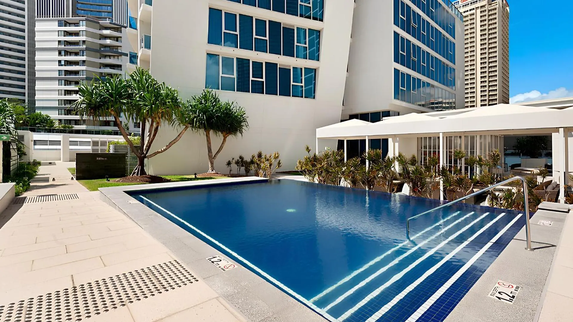 شقة Number 1 H Residences - Wifi, Parking & By Holidays غولد كوست