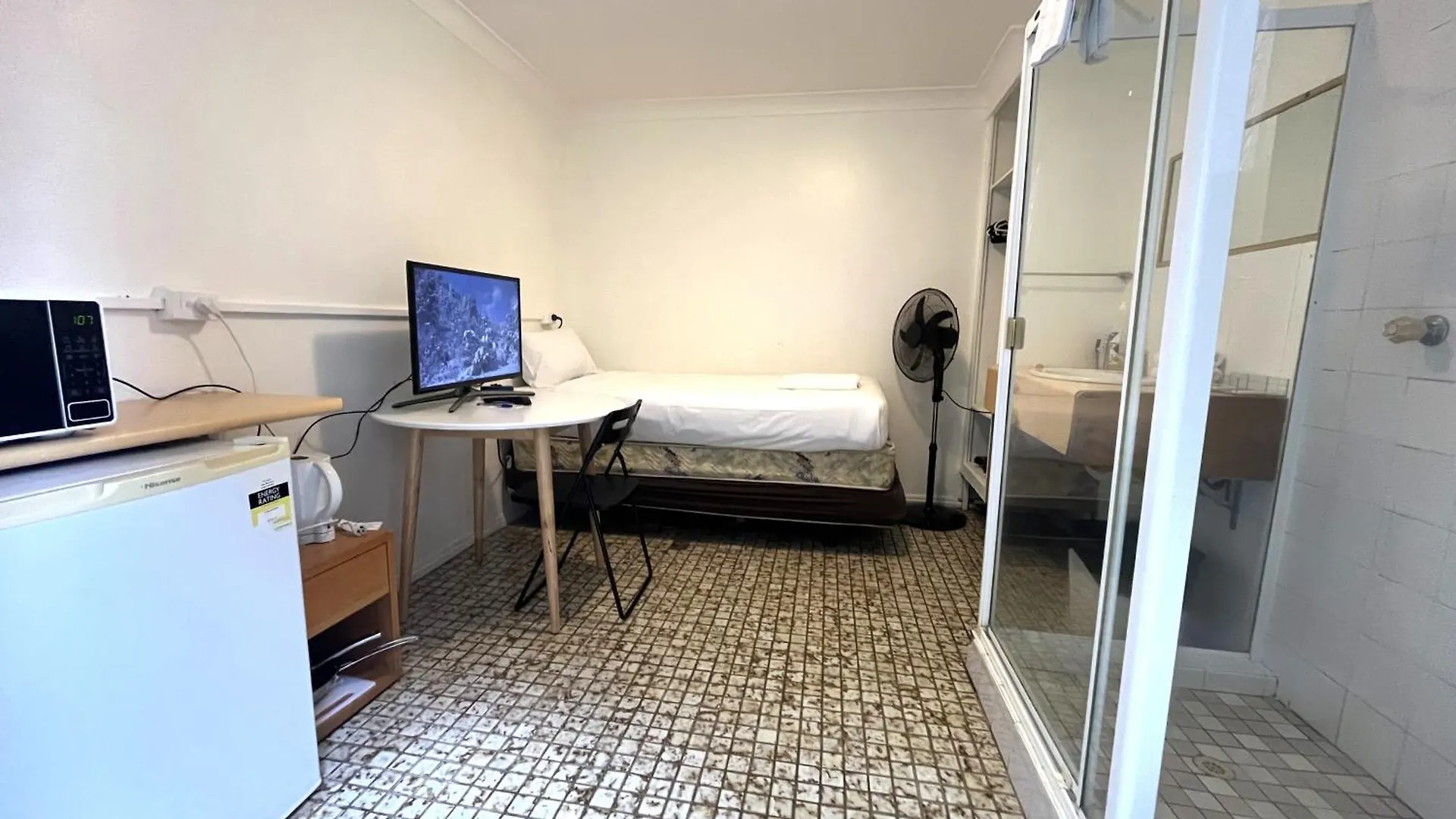 Motel Browns Broadbeach 3*