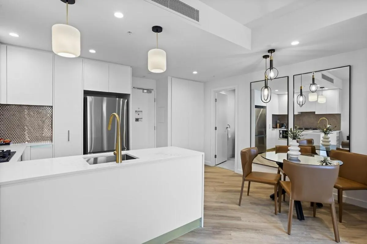 Southport Lux Floor