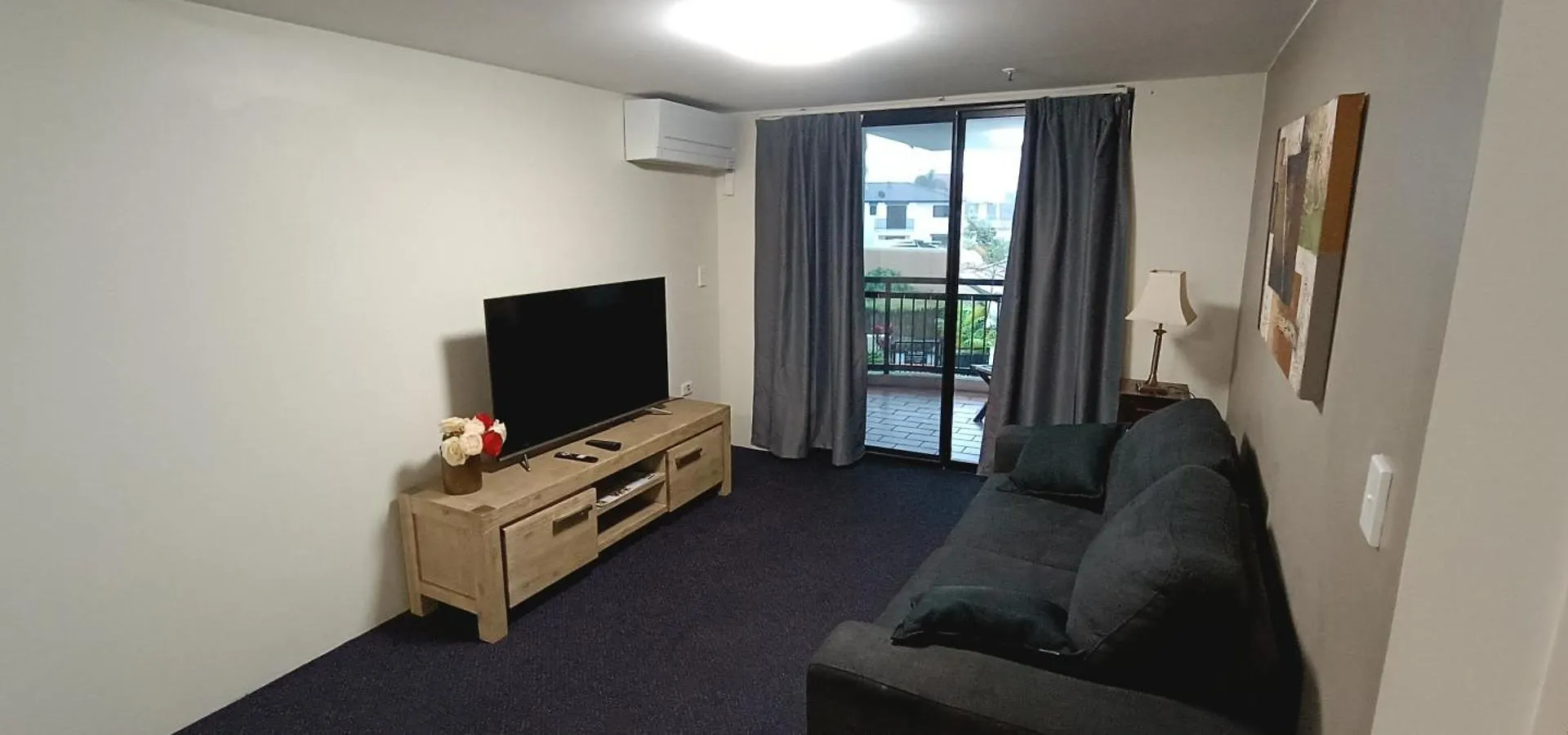 Windsurfer 4* Gold Coast