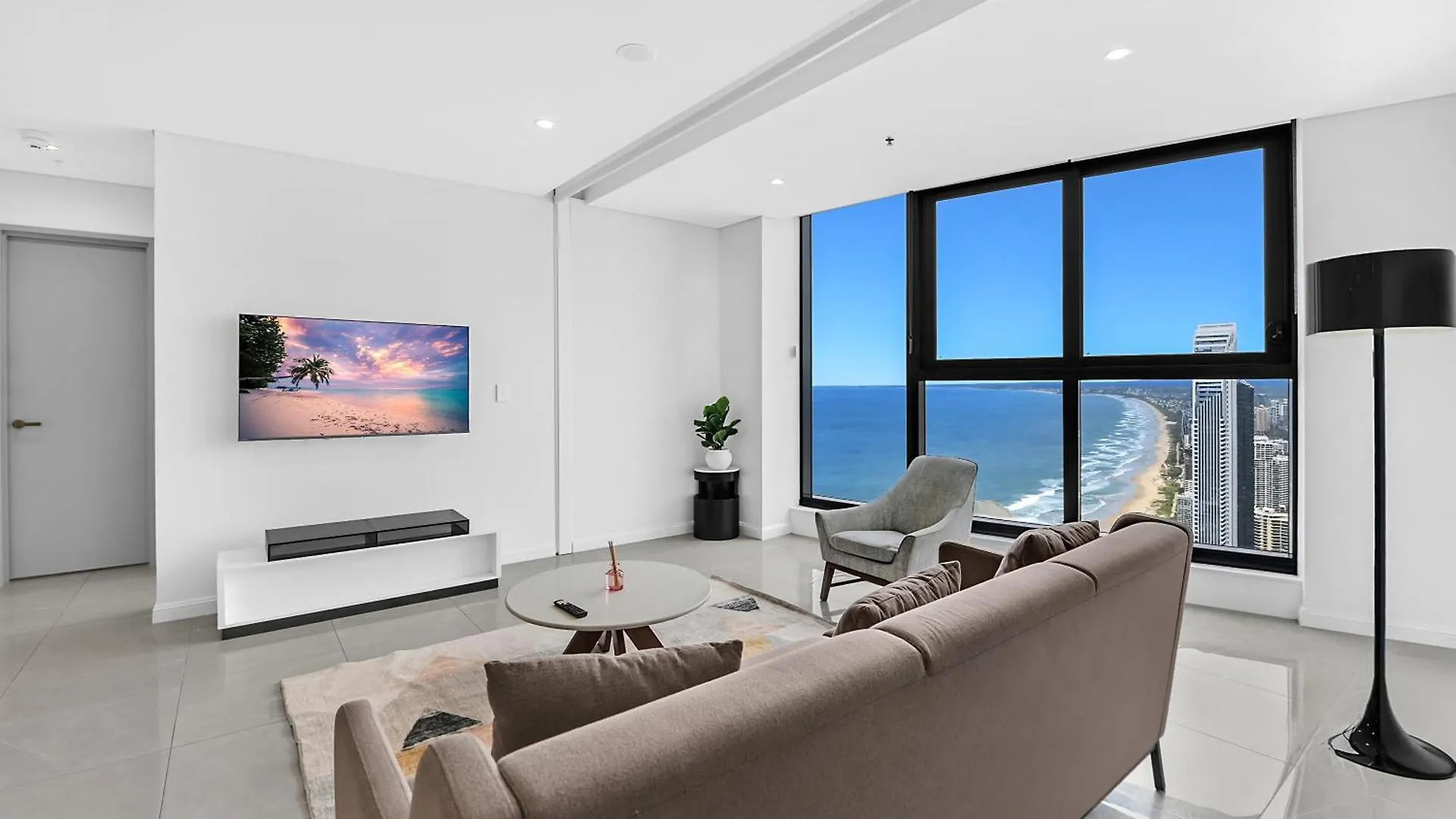 Serain Residences On 88 Esplanade Surfers Paradise