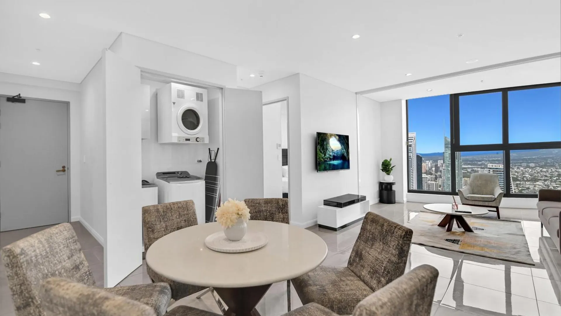Apartment Serain Residences On 88 Esplanade Surfers Paradise Gold Coast