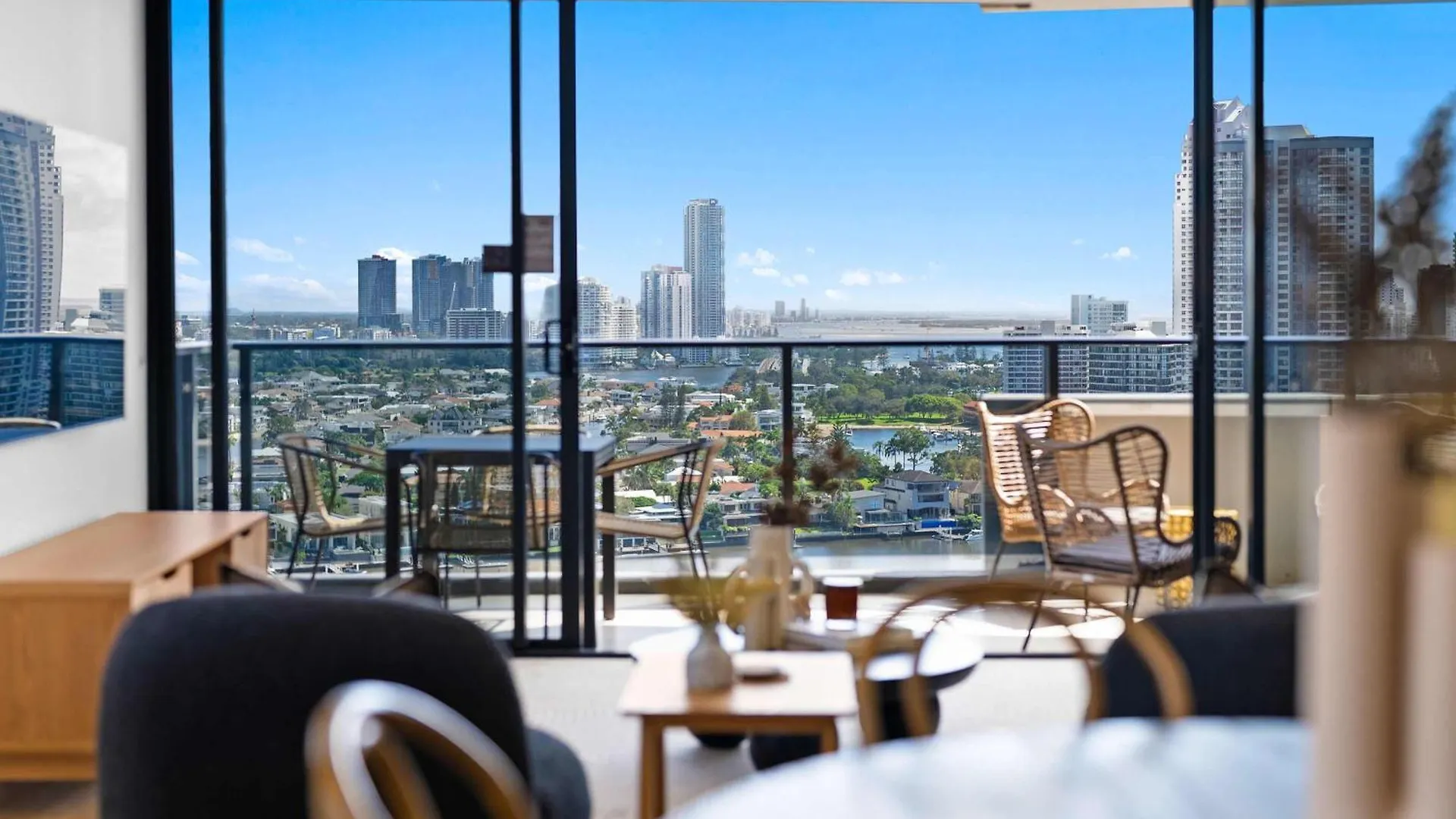 Apartment Panorama Paradise By Khove