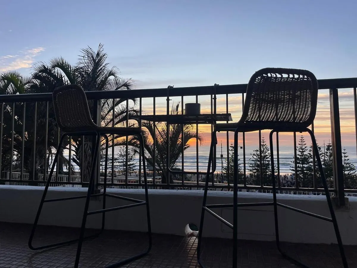 Lejlighed Beachfront Hideaway - Serenity By The Sea *