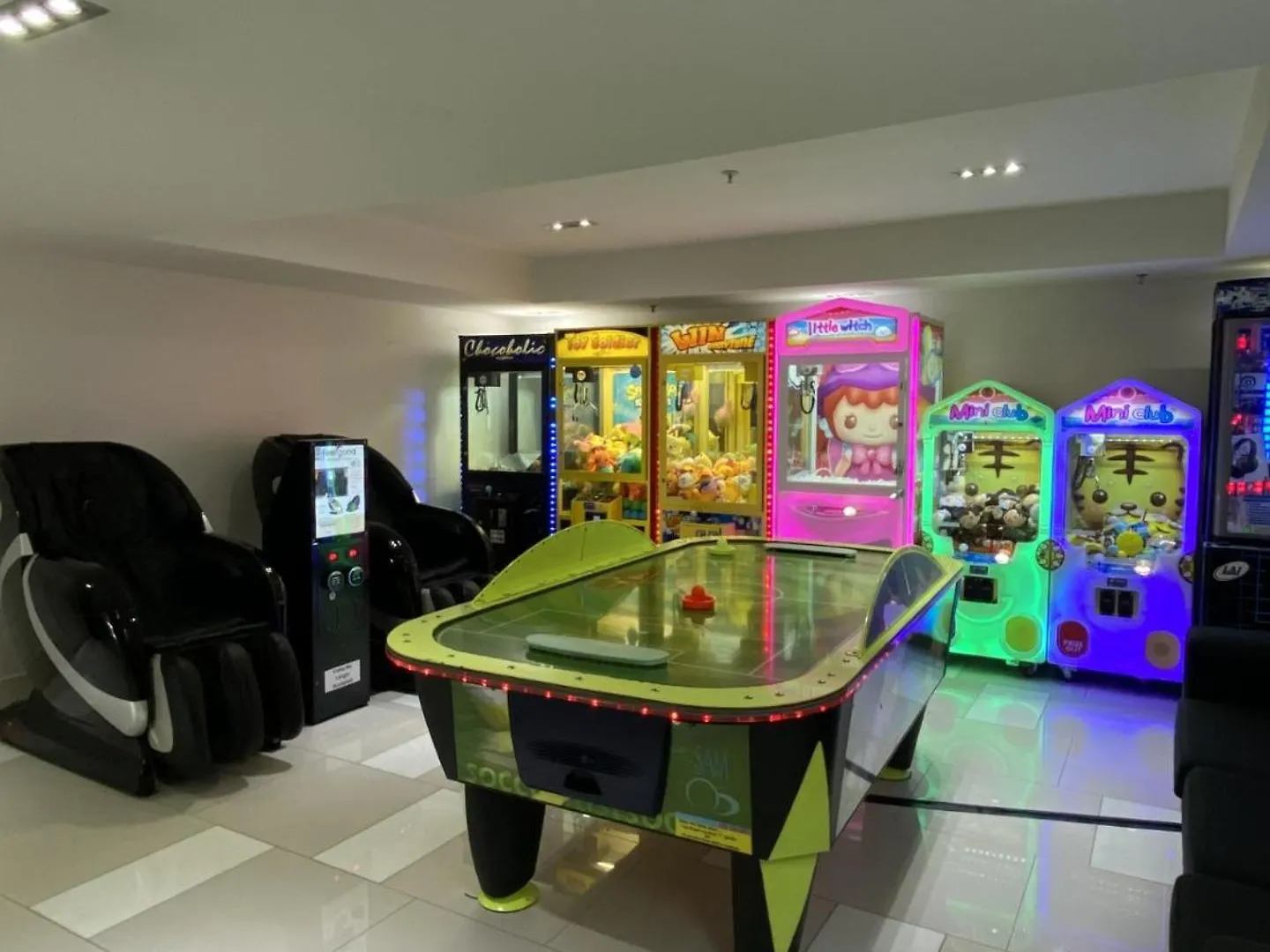 מלון Sea View Heart Of Surfers Paradise 4*
