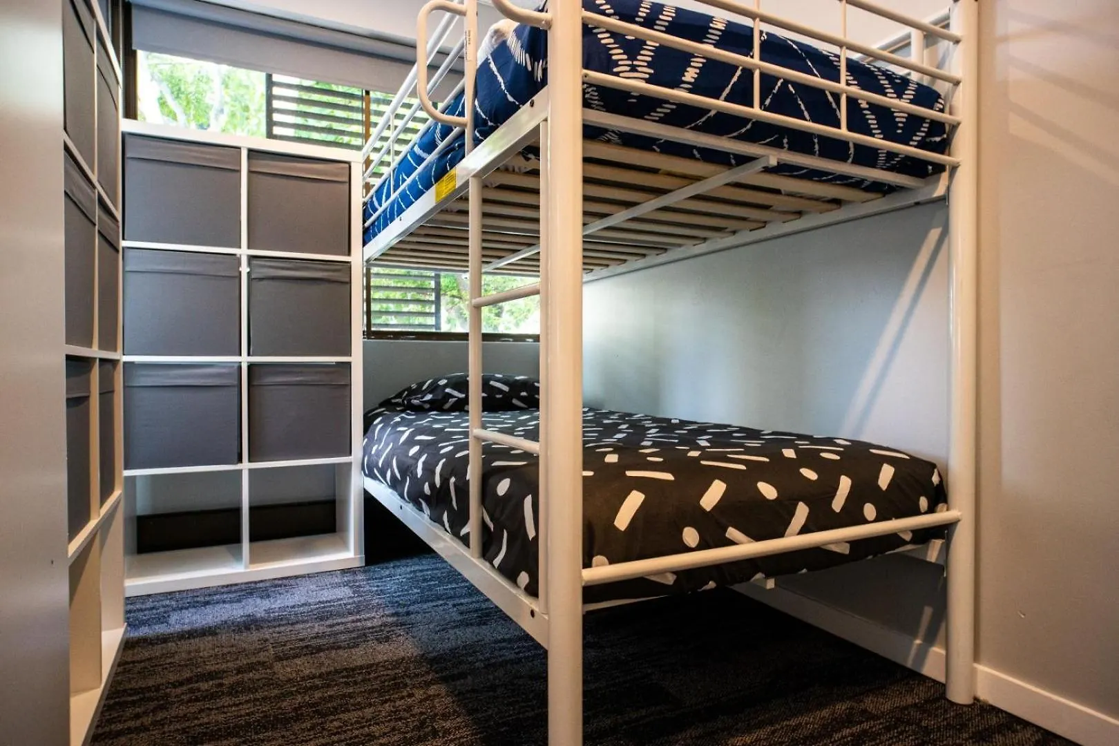 Behome Hostel *