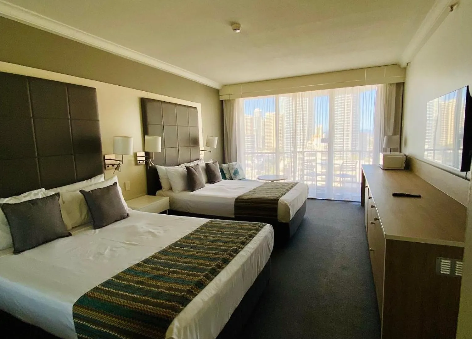 Sea View Heart Of Surfers Paradise Hotel Gold Coast
