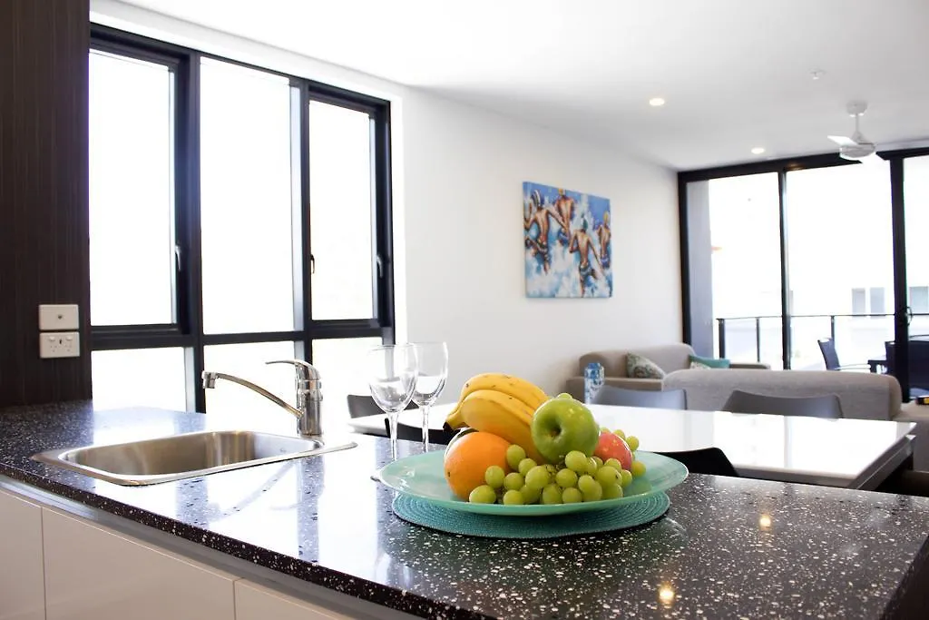 Synergy Broadbeach - Official 4* גולד קוסט