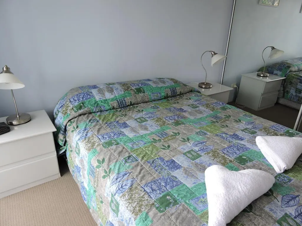 Aparthotel Cannes Court 3*
