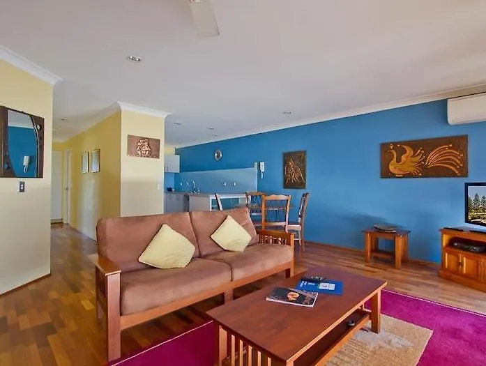 Aparthotel San Chelsea Beachside 3*